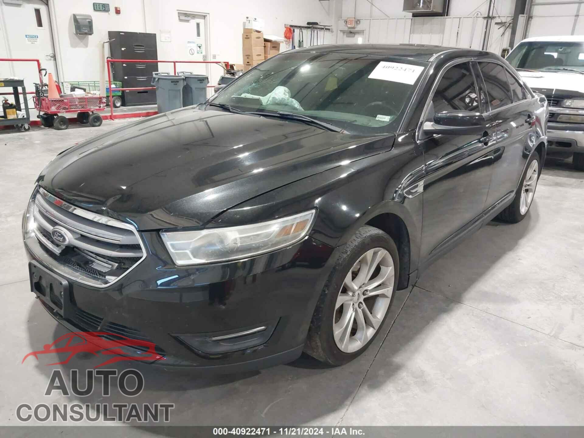 FORD TAURUS 2013 - 1FAHP2E81DG140490