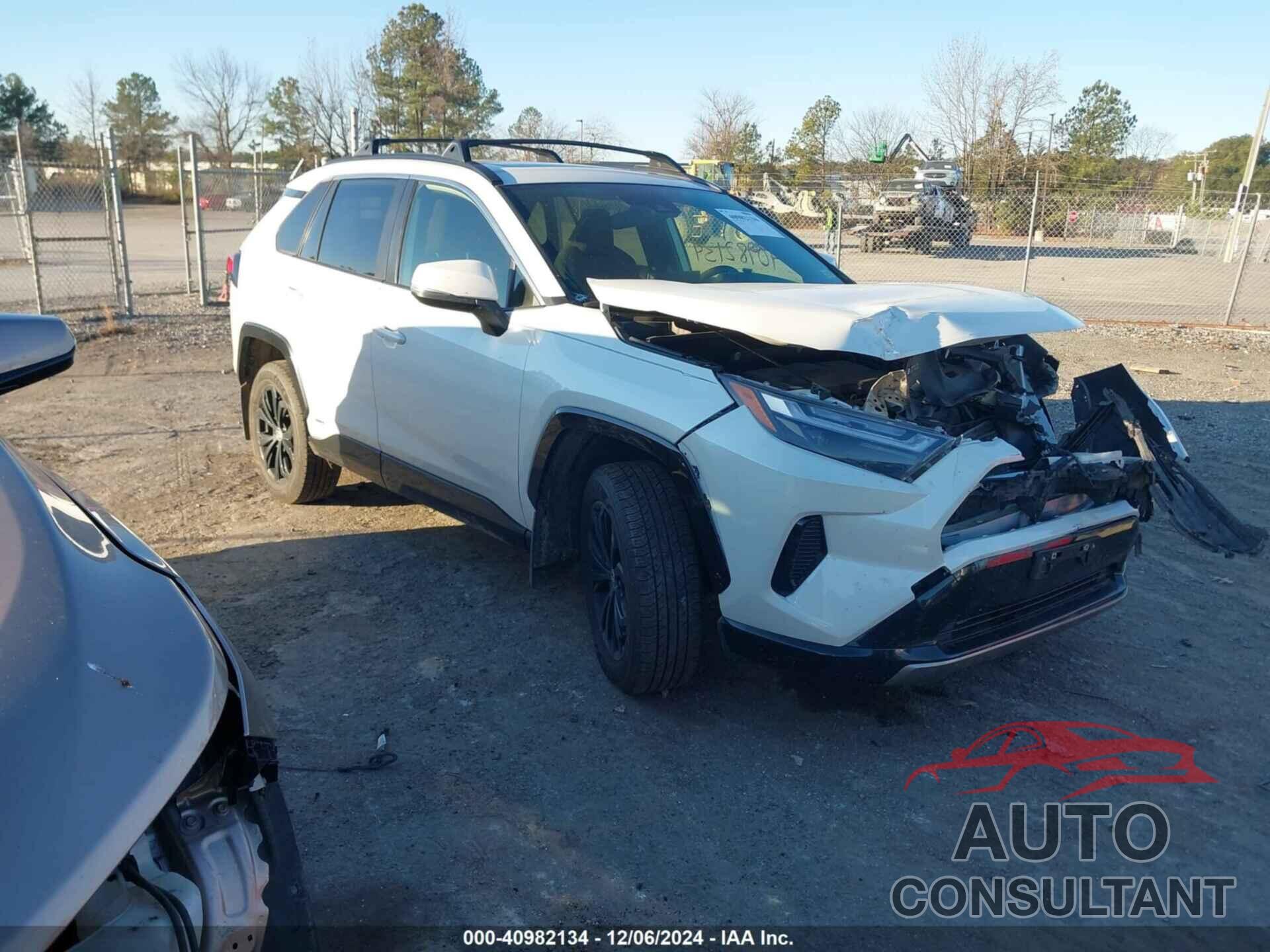 TOYOTA RAV4 HYBRID 2022 - JTM16RFV7NJ019155