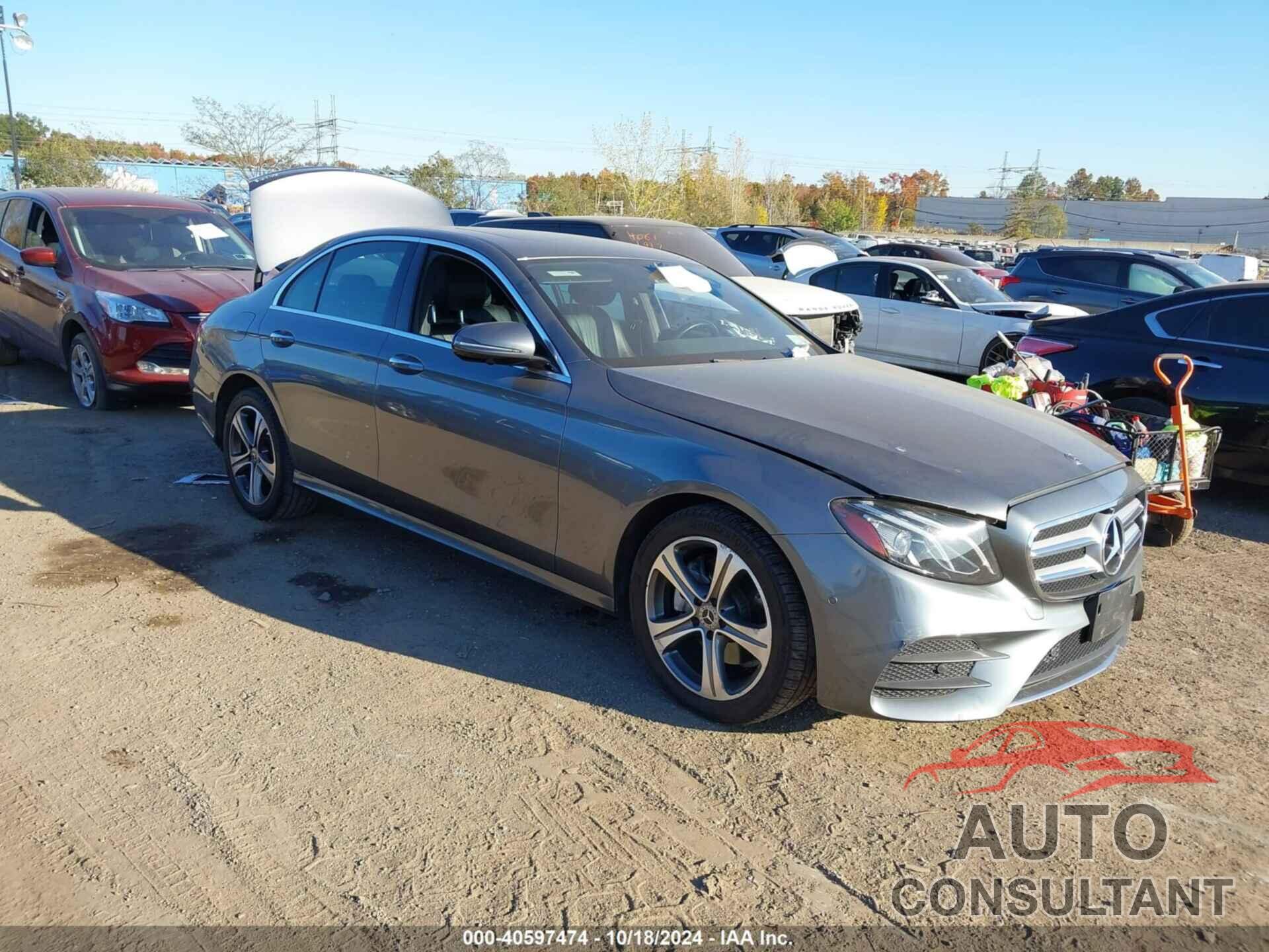 MERCEDES-BENZ E 300 2019 - WDDZF4KB0KA512713