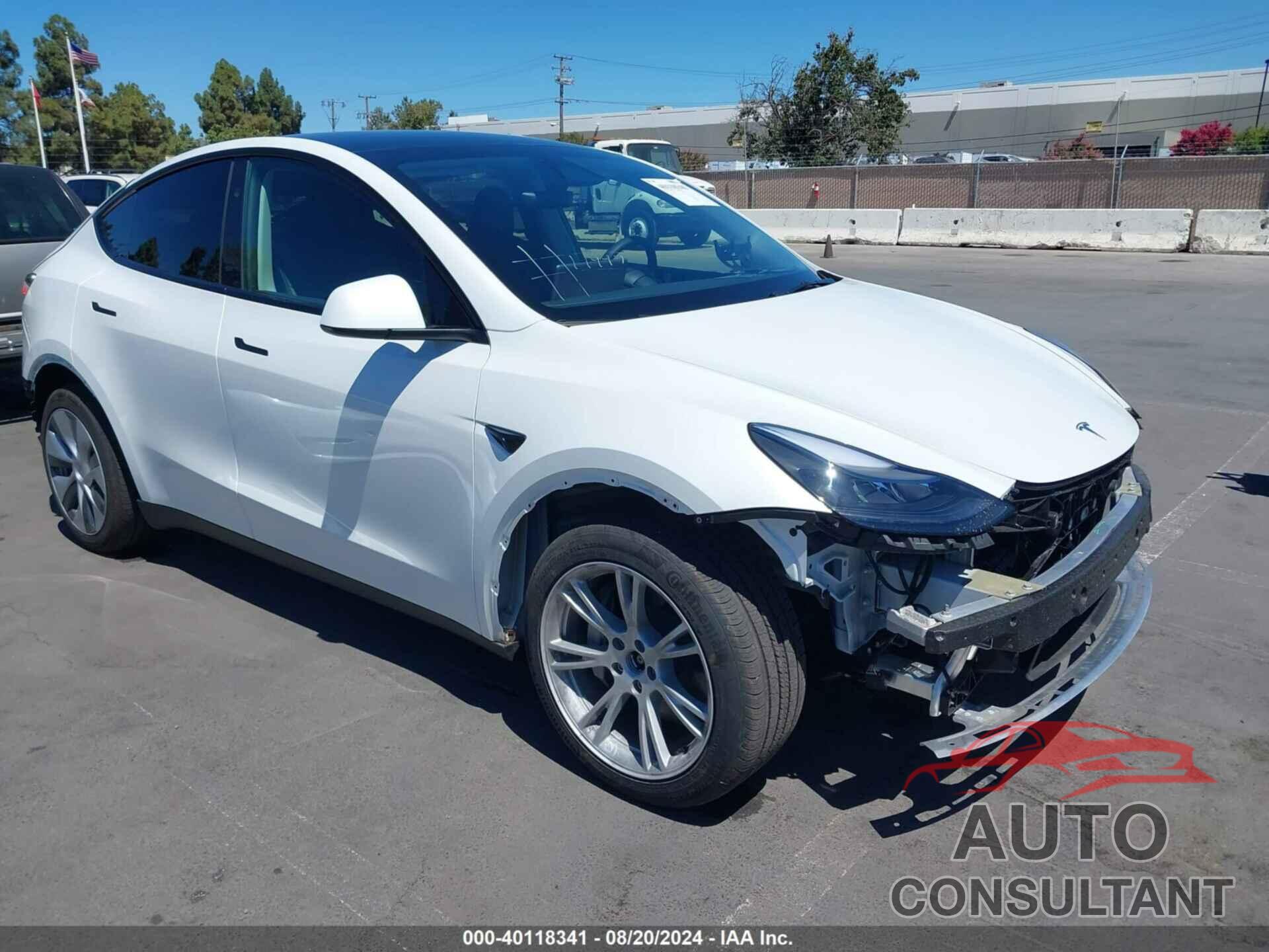 TESLA MODEL Y 2023 - 7SAYGDEE1PF817051