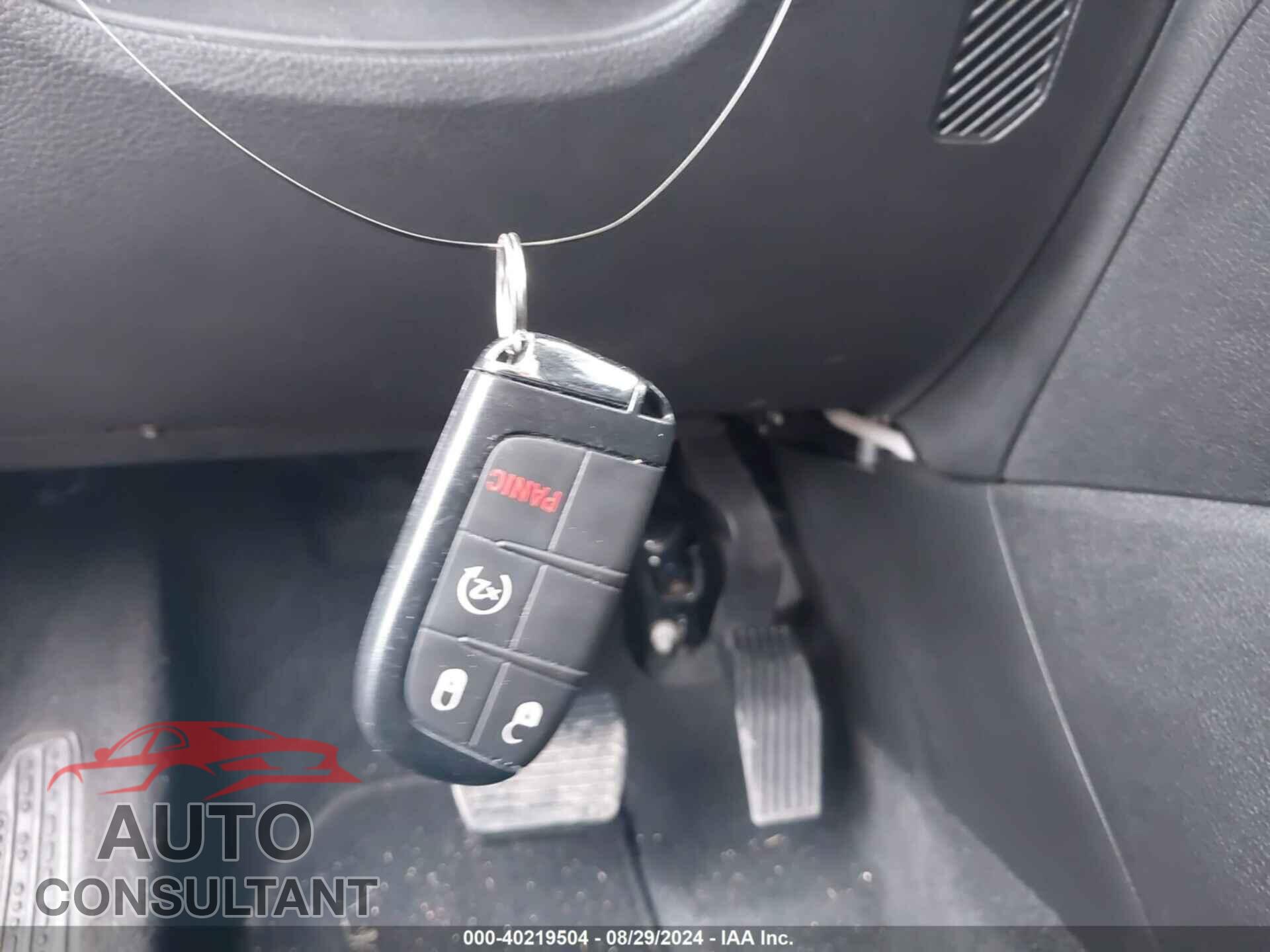JEEP COMPASS 2022 - 3C4NJDCB7NT196357