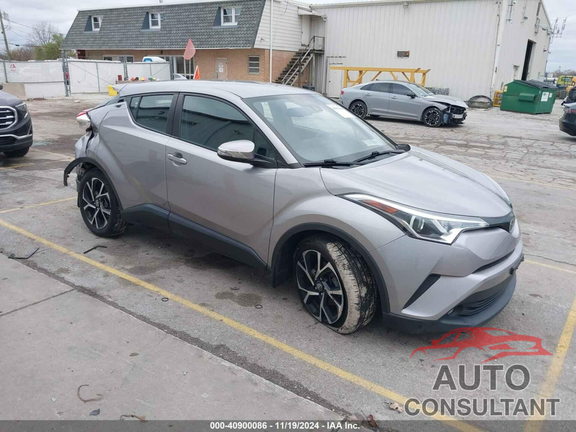 TOYOTA C-HR 2018 - NMTKHMBX5JR013133