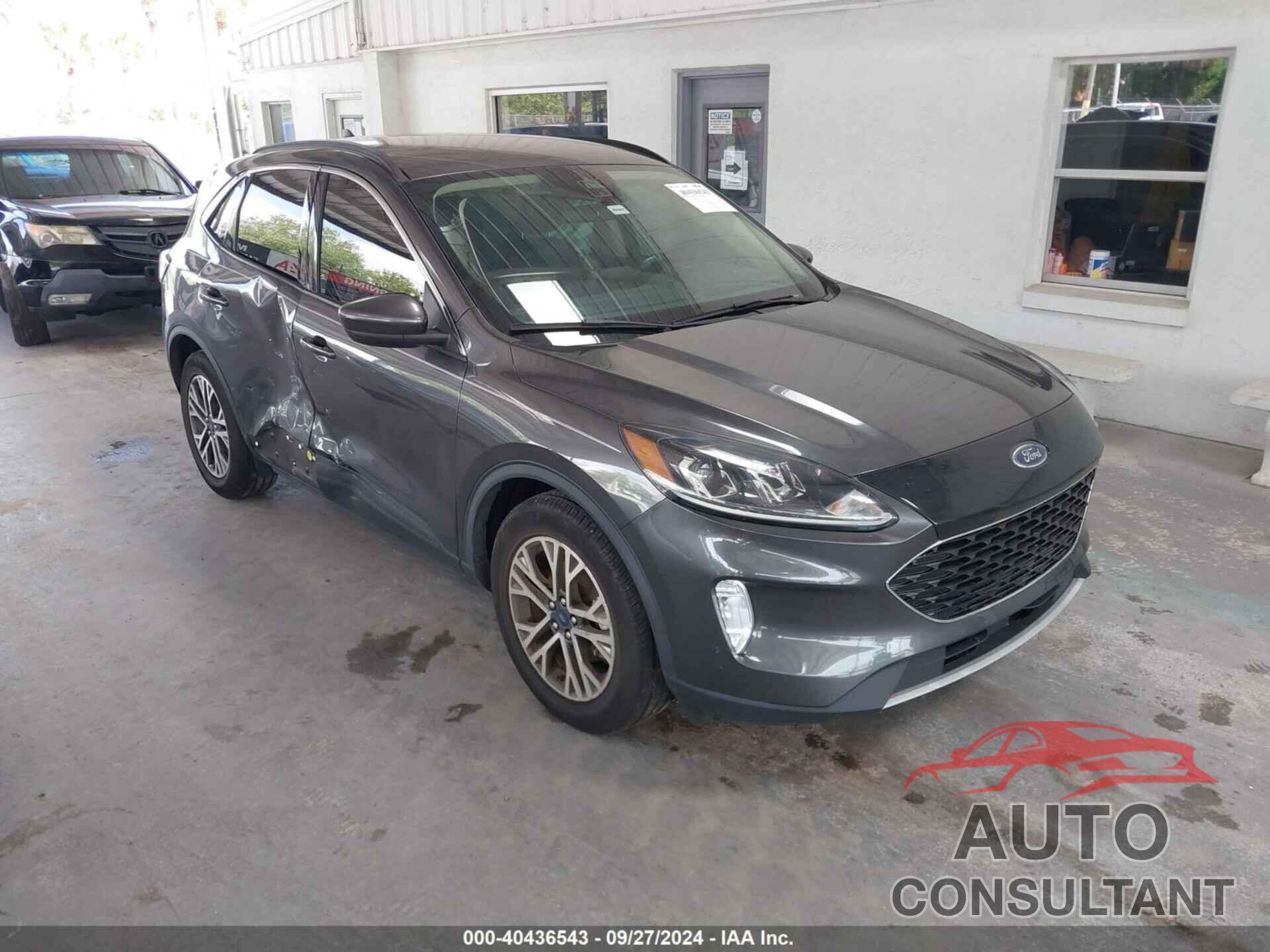 FORD ESCAPE 2020 - 1FMCU0H68LUC06556