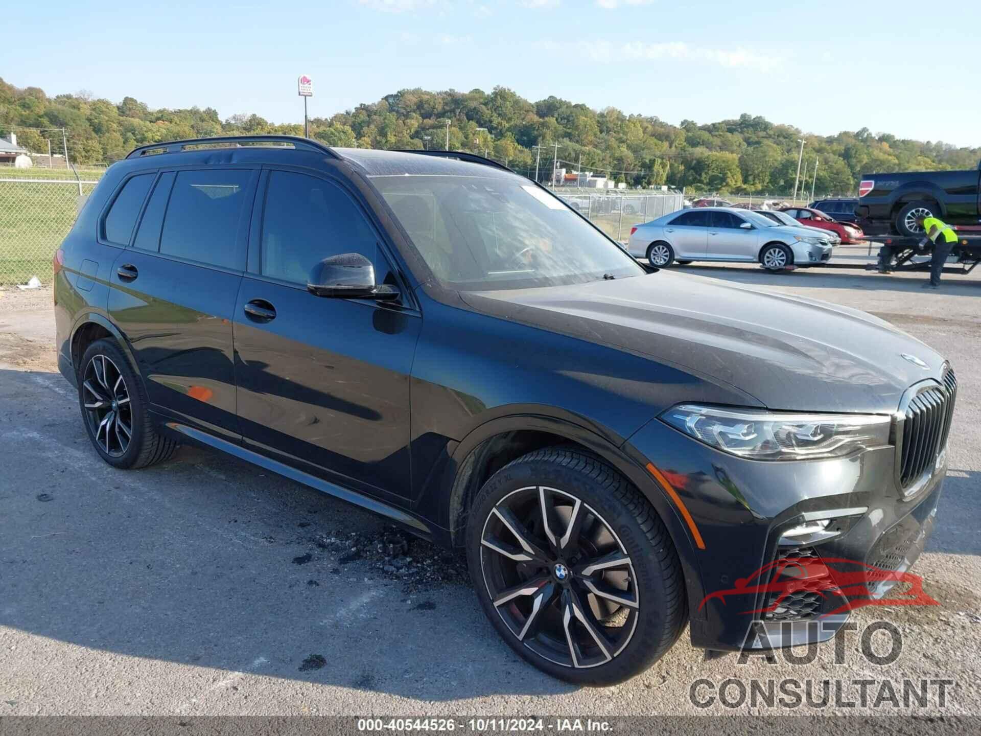 BMW X7 2022 - 5UXCW2C06N9K77983