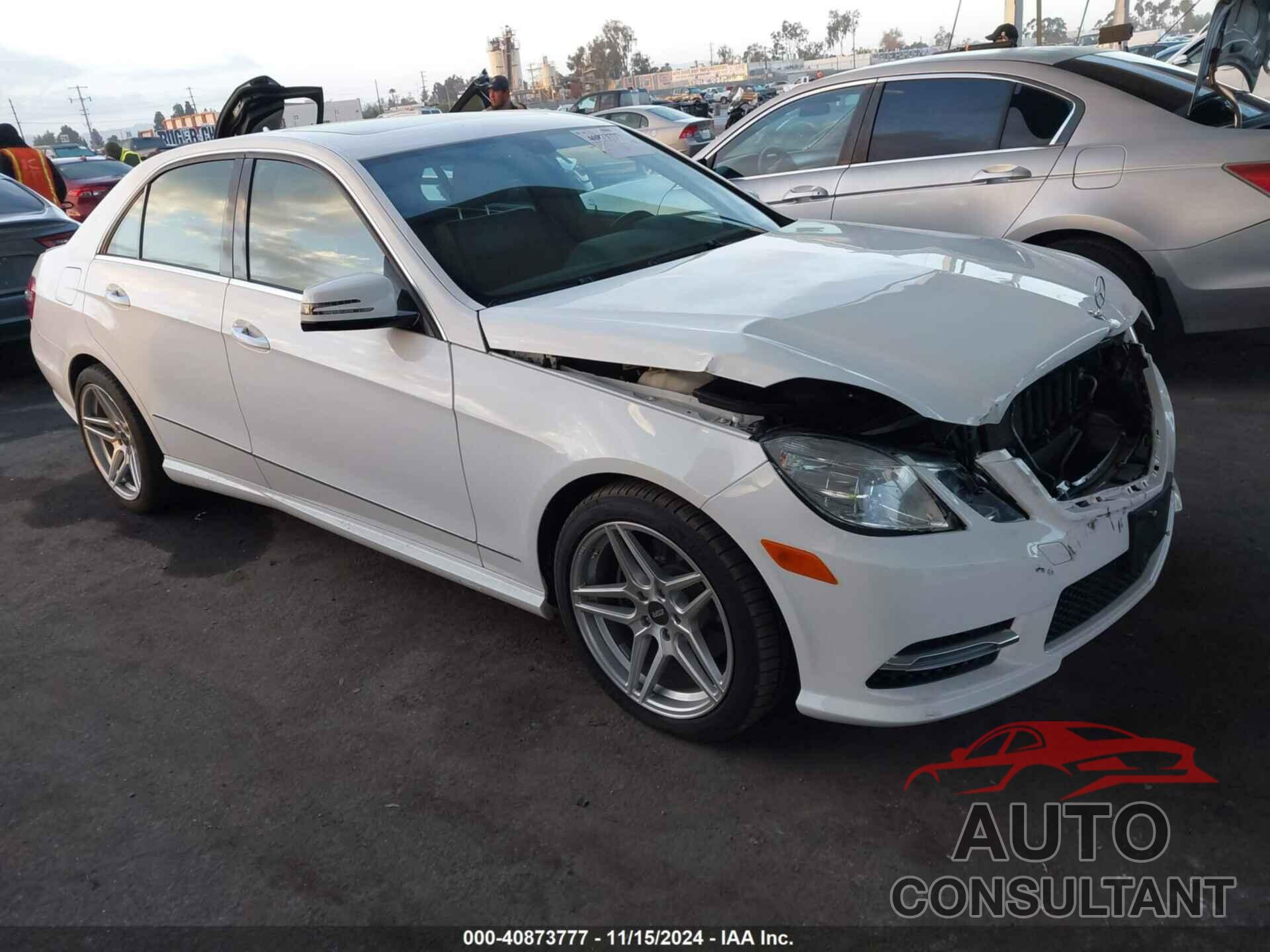 MERCEDES-BENZ E 350 2013 - WDDHF5KB1DA710432