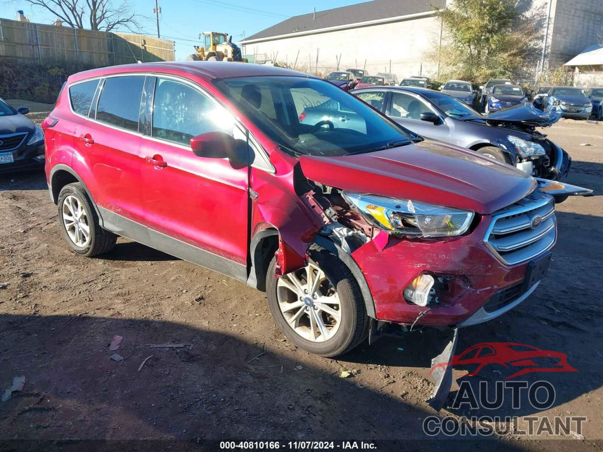 FORD ESCAPE 2019 - 1FMCU9GD6KUA57244