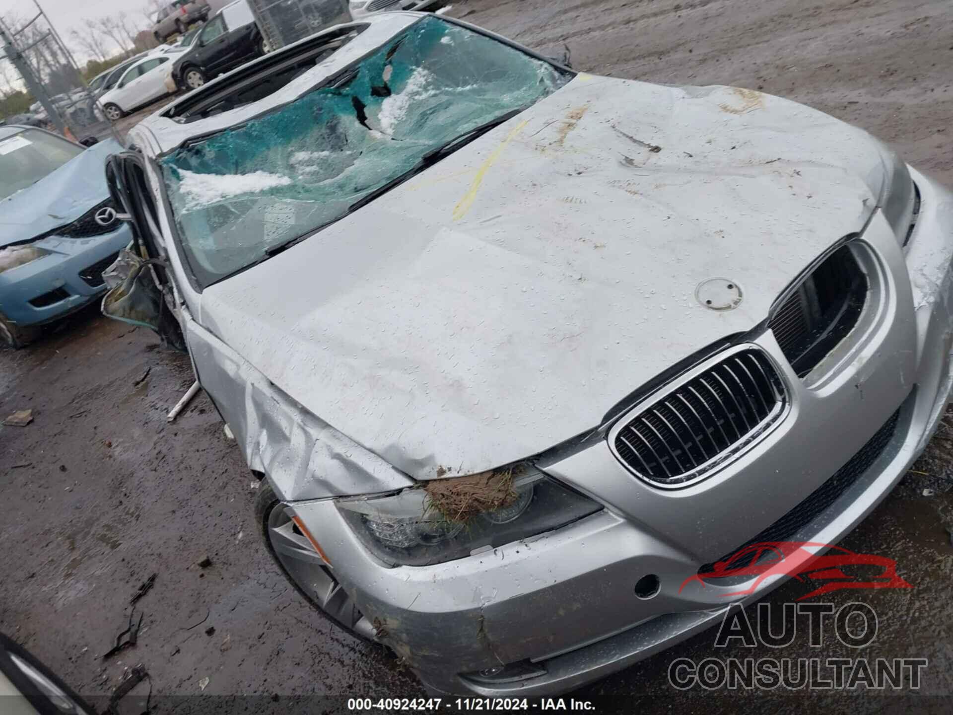BMW 335I 2011 - WBAPM5G52BNN00648