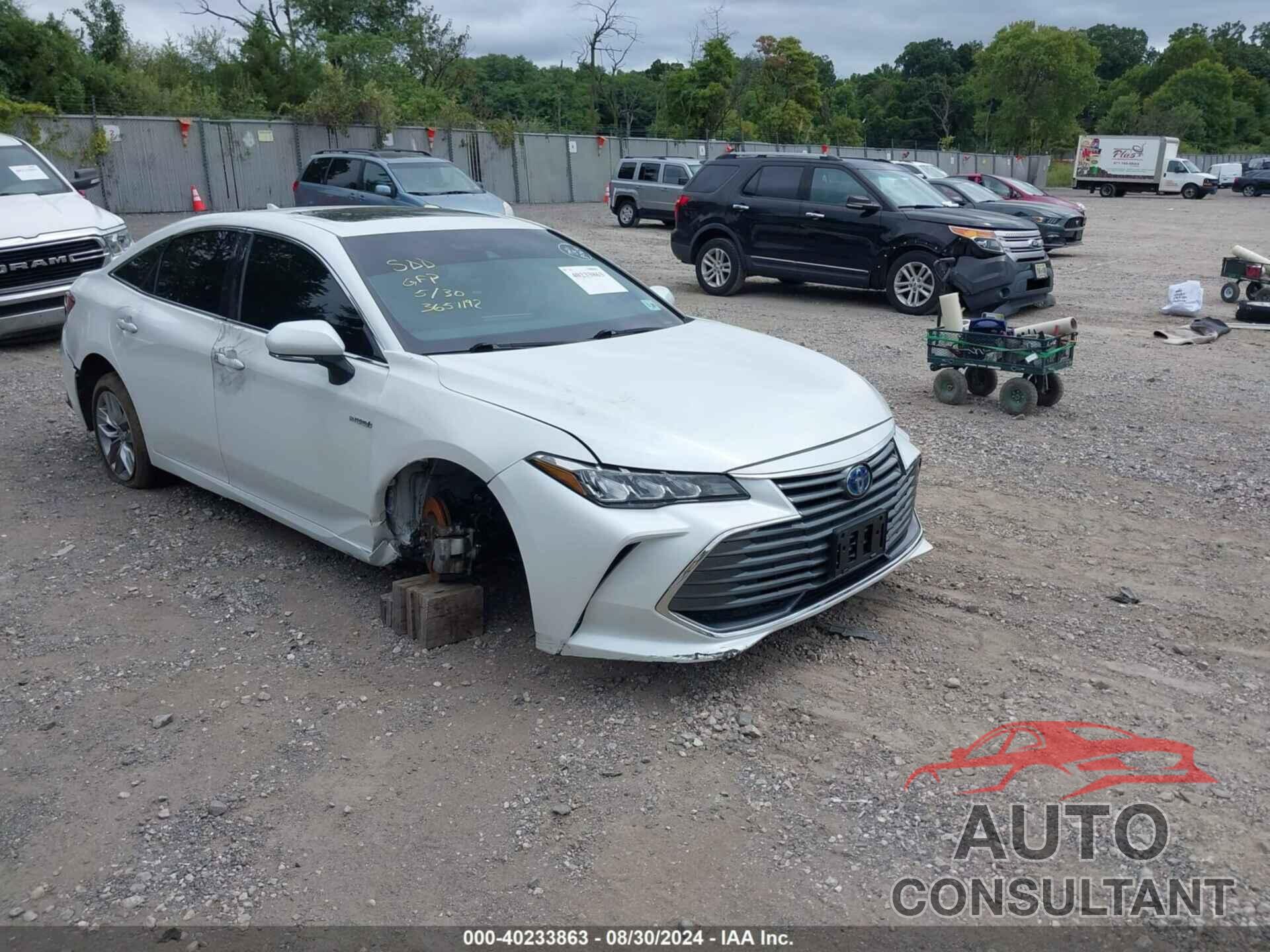 TOYOTA AVALON 2021 - 4T1AA1AB2MU004570