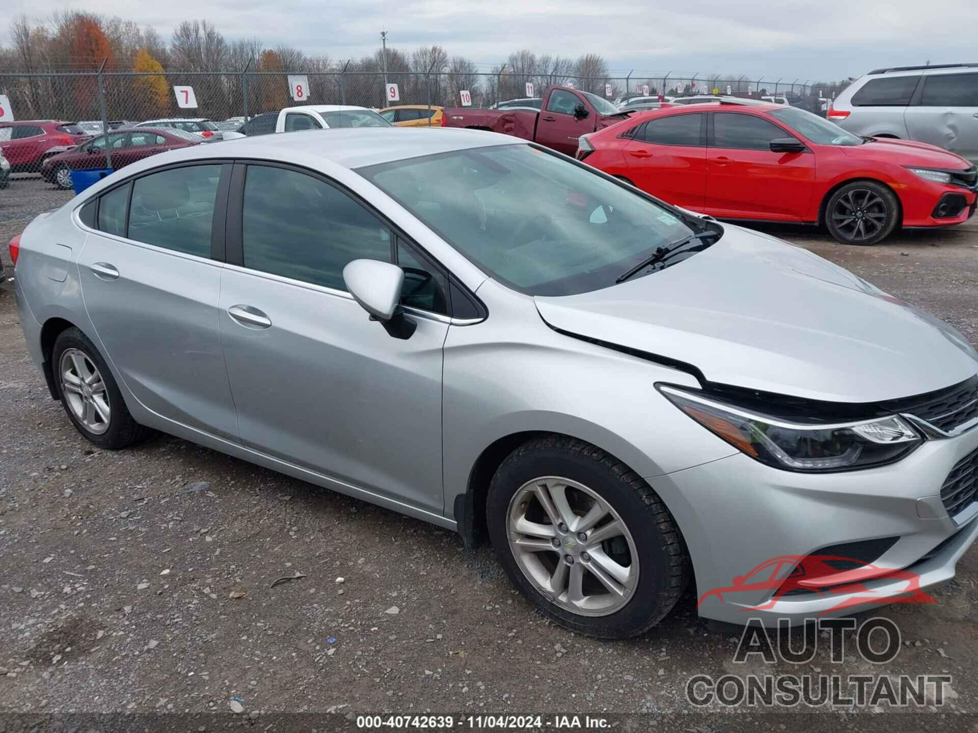 CHEVROLET CRUZE 2017 - 1G1BE5SM1H7246607