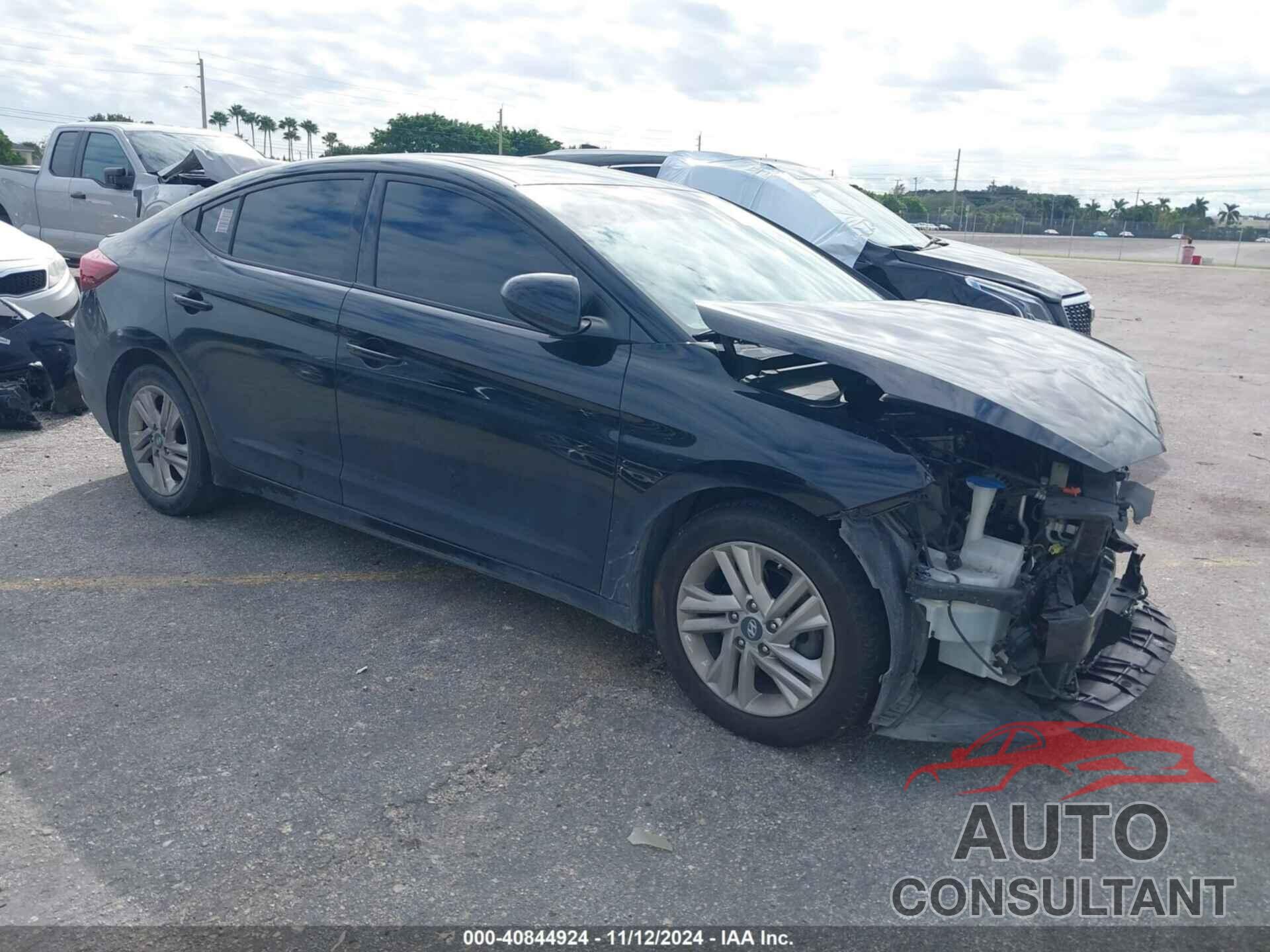 HYUNDAI ELANTRA 2020 - 5NPD84LF0LH522426
