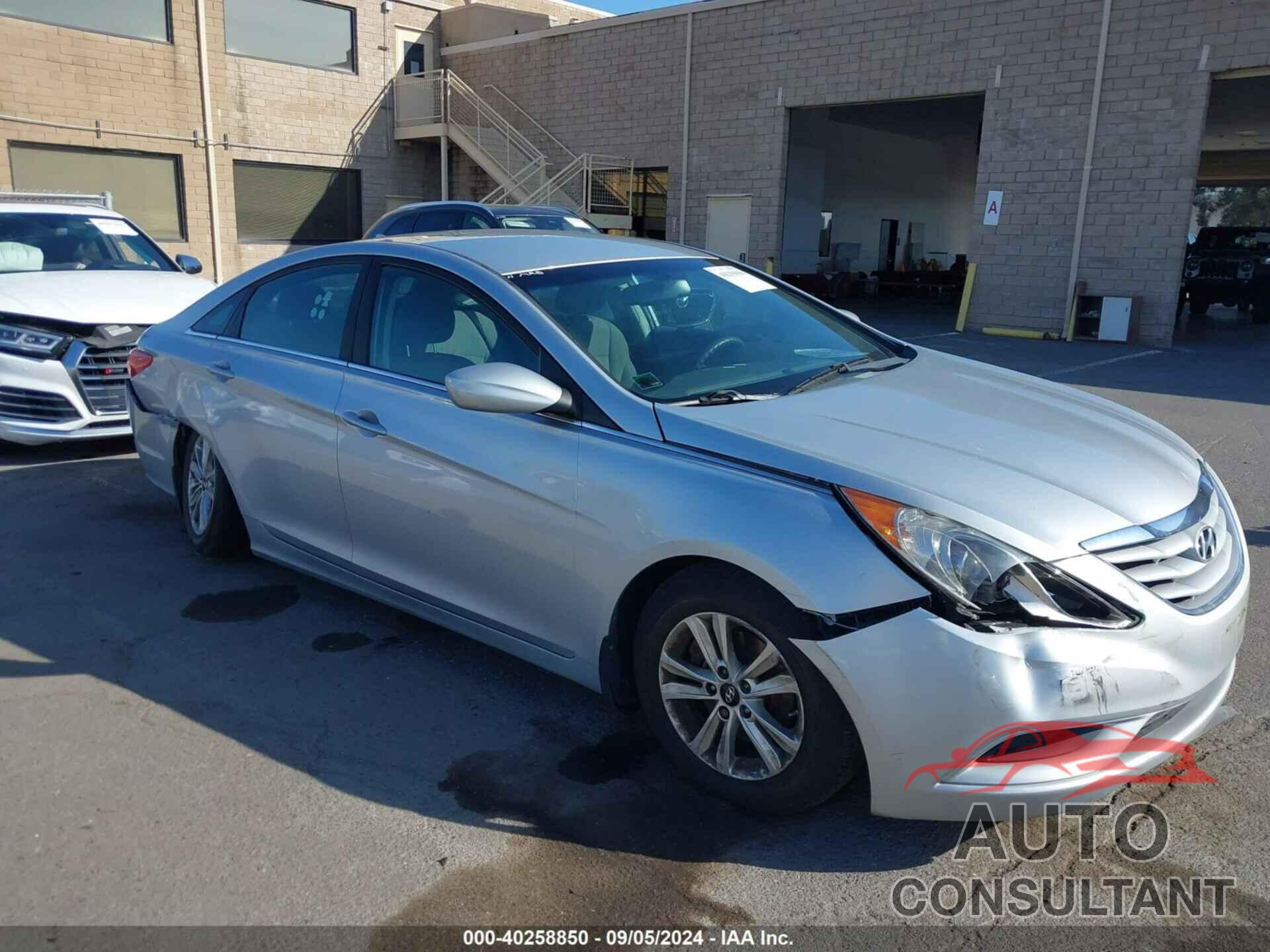 HYUNDAI SONATA 2012 - 5NPEB4AC7CH399688