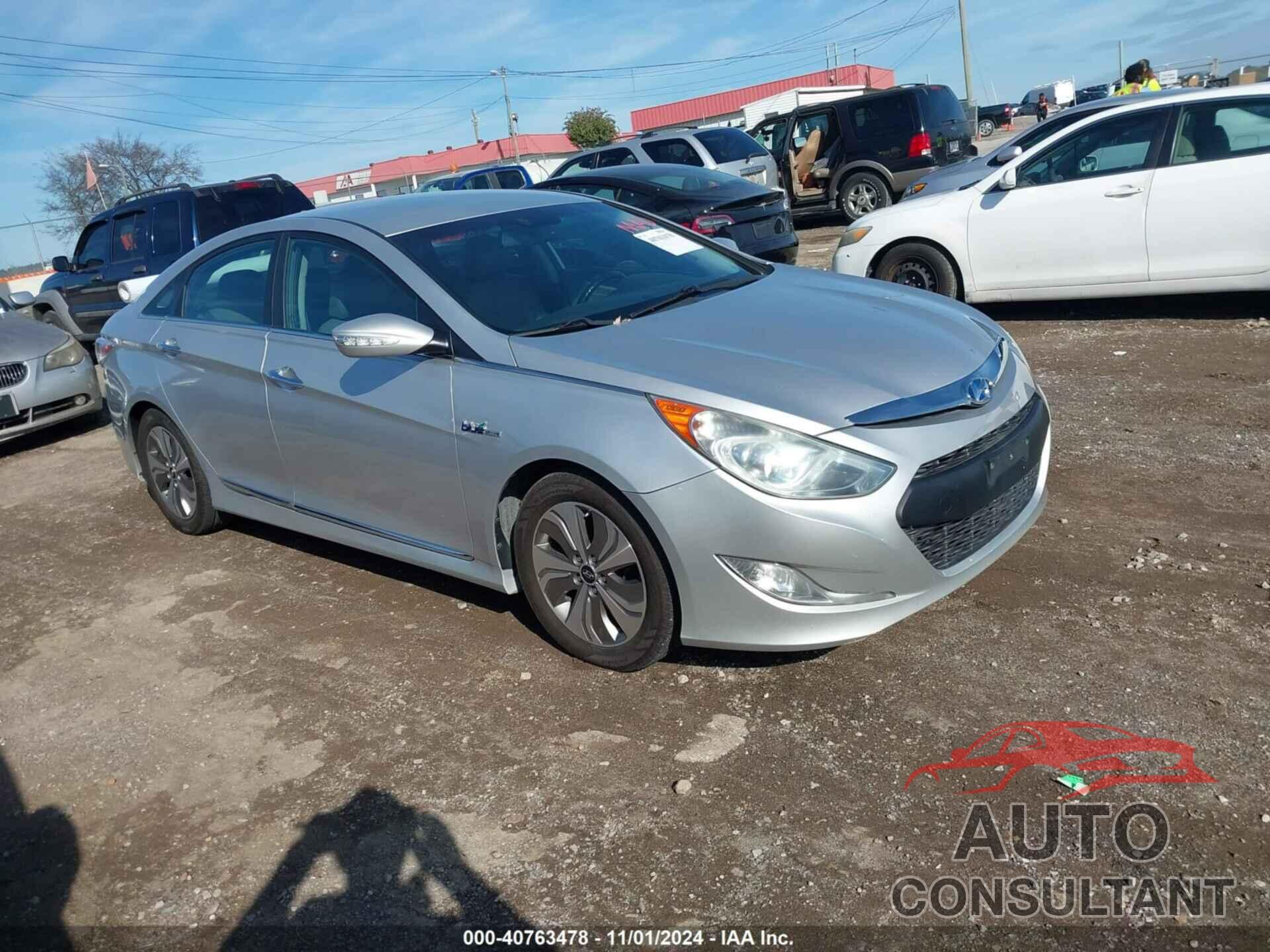 HYUNDAI SONATA HYBRID 2013 - KMHEC4A41DA090549