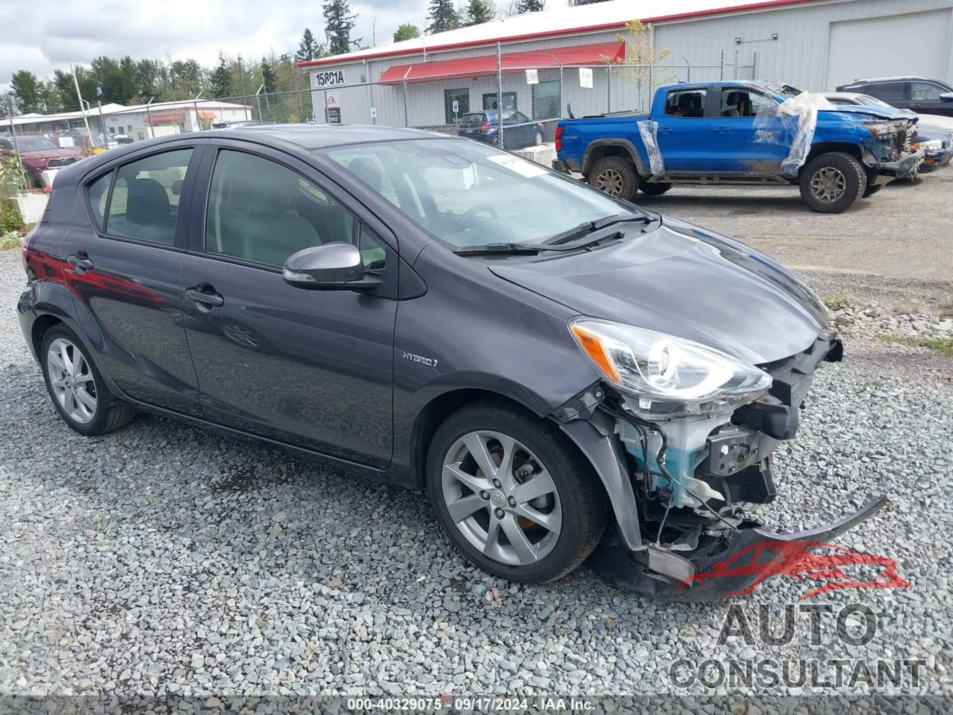 TOYOTA PRIUS C 2016 - JTDKDTB31G1136387