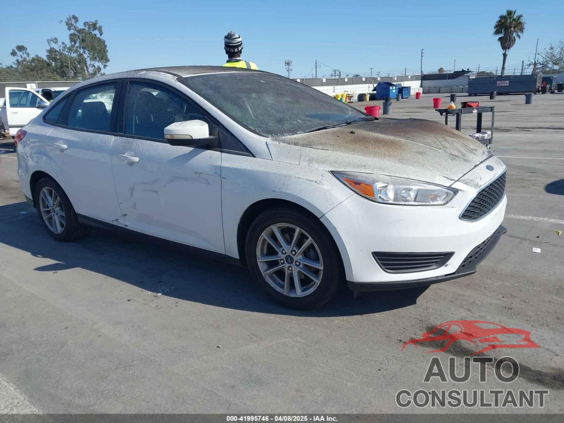 FORD FOCUS 2017 - 1FADP3F25HL221763