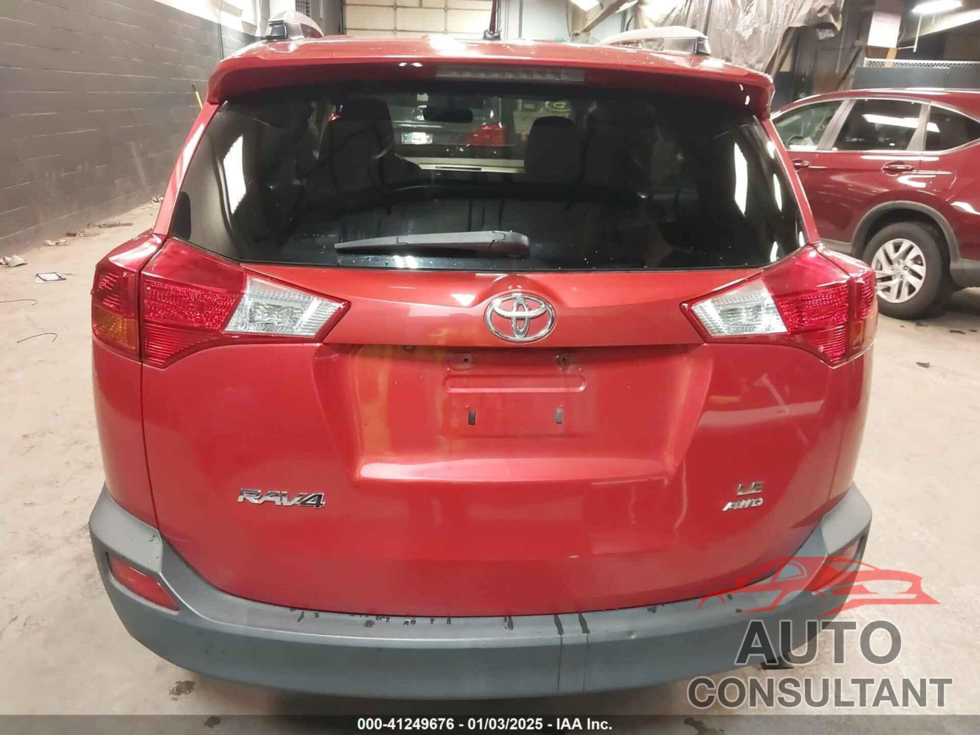 TOYOTA RAV4 2015 - JTMBFREV8FJ018958