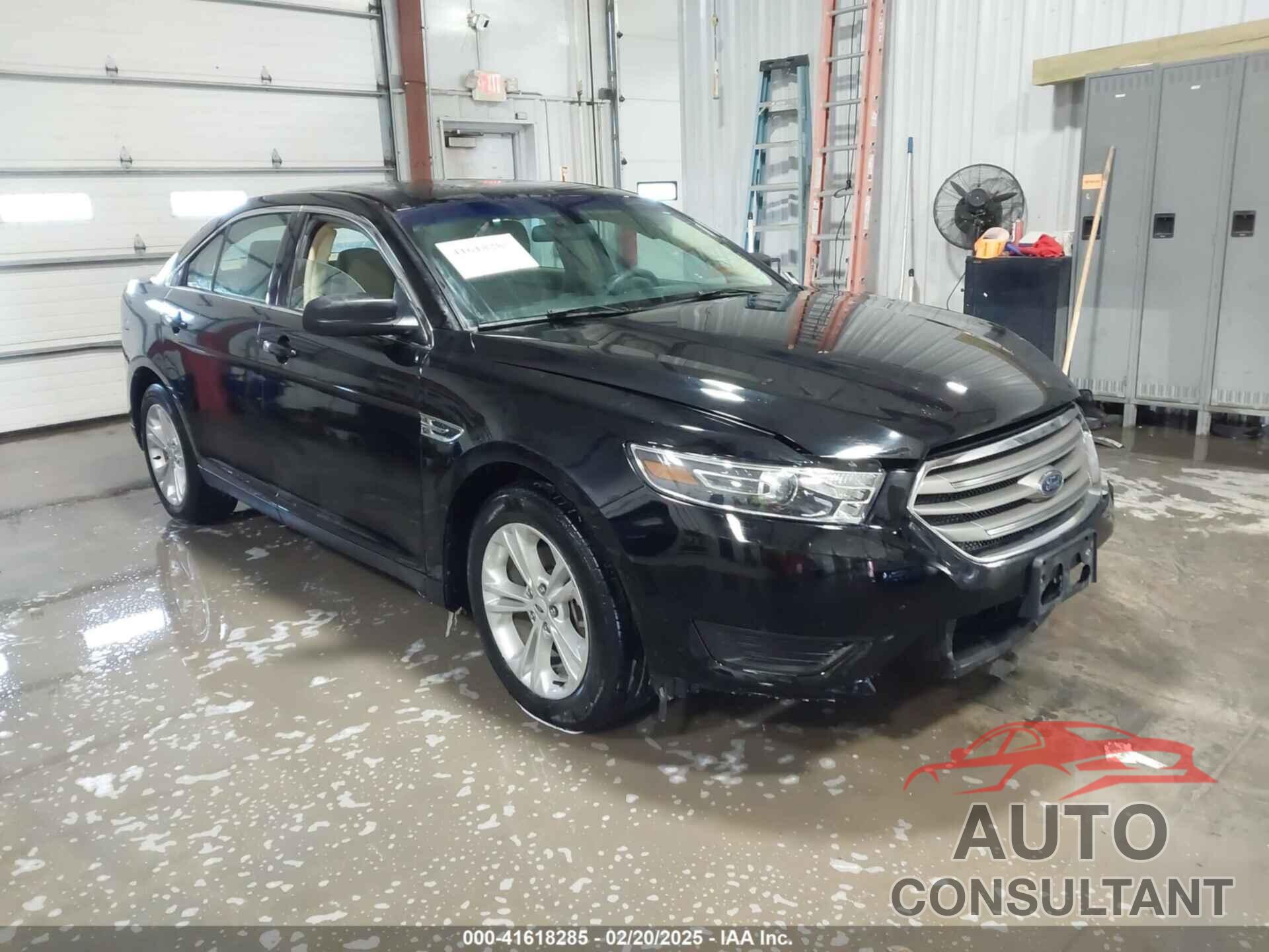 FORD TAURUS 2017 - 1FAHP2D88HG122589