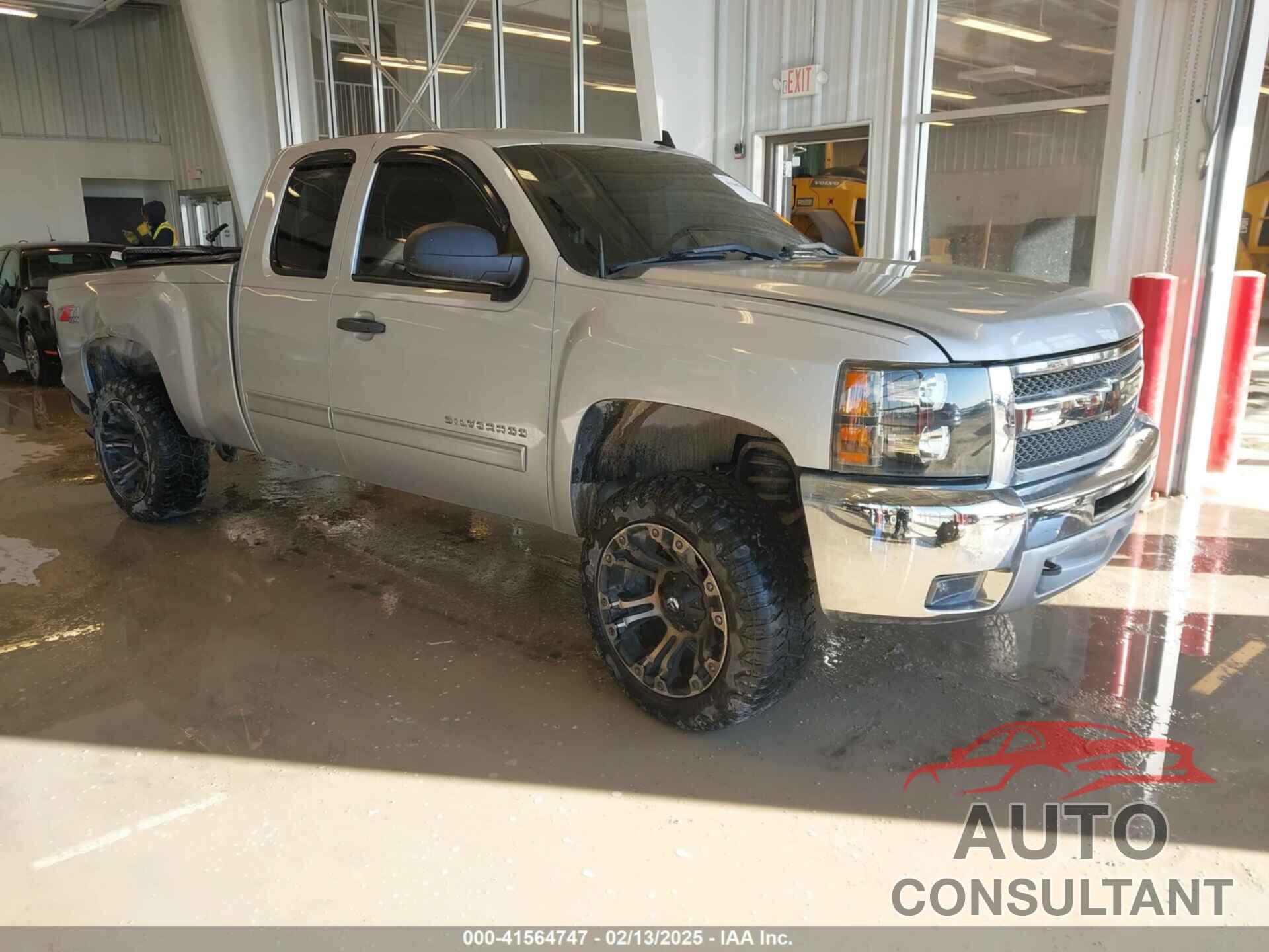 CHEVROLET SILVERADO 1500 2013 - 1GCRKSE78DZ314015
