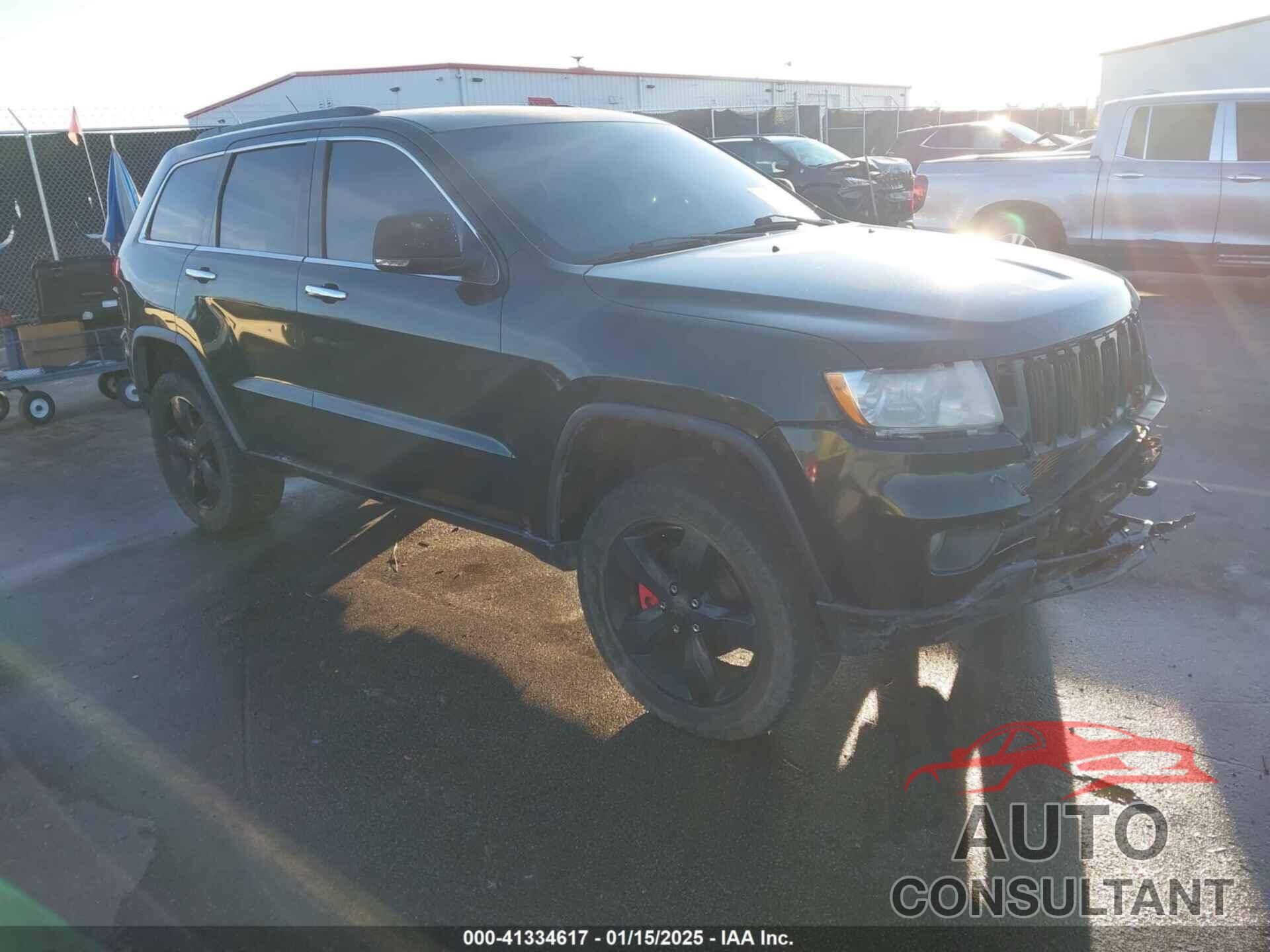 JEEP GRAND CHEROKEE 2011 - 1J4RR5GT1BC700924