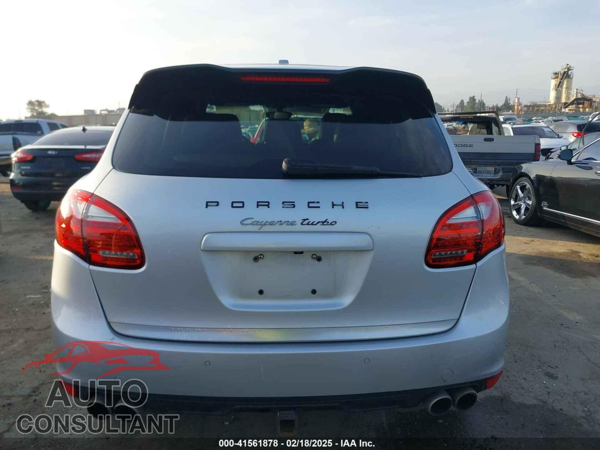 PORSCHE CAYENNE 2011 - WP1AC2A28BLA81434
