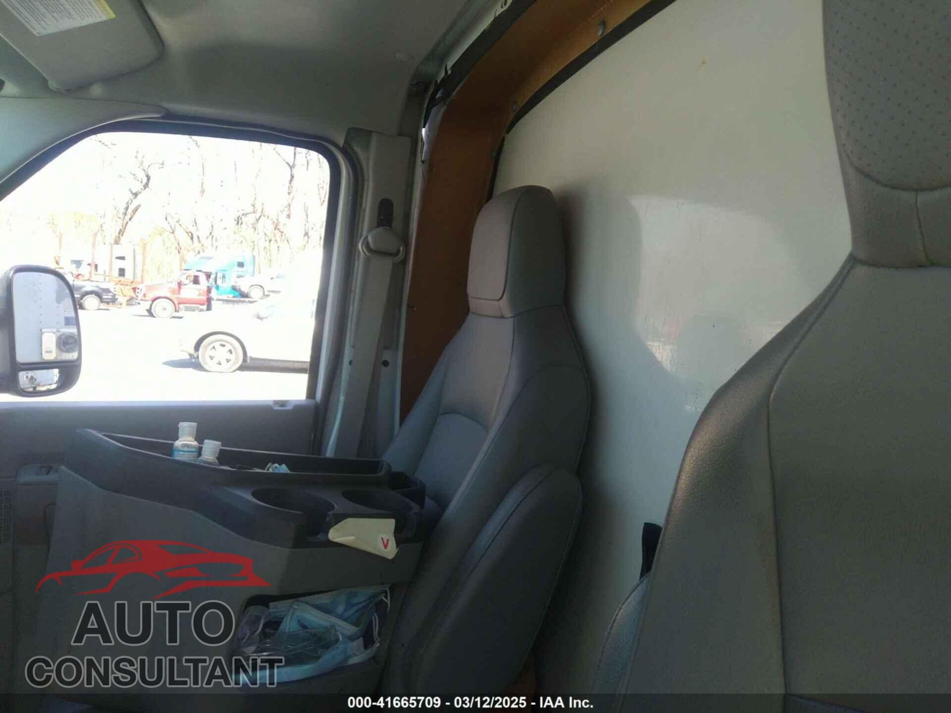 FORD ECONOLINE 2014 - 1FDWE4FL3EDA46020