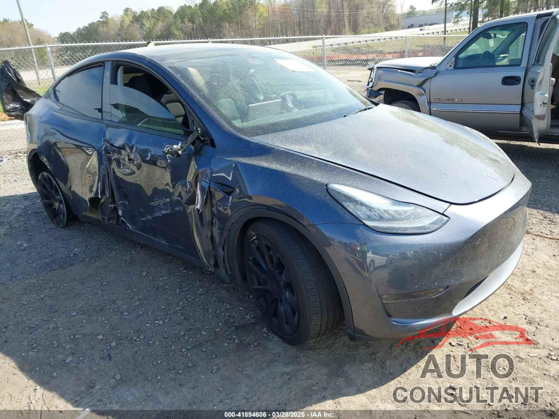 TESLA MODEL Y 2022 - 7SAYGDEE7NA006476