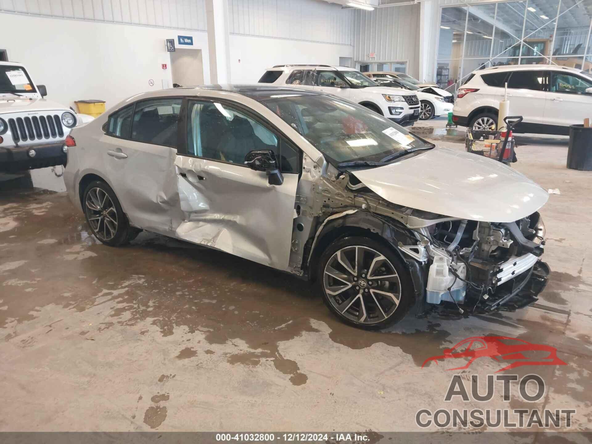 TOYOTA COROLLA 2022 - 5YFS4MCE5NP106095