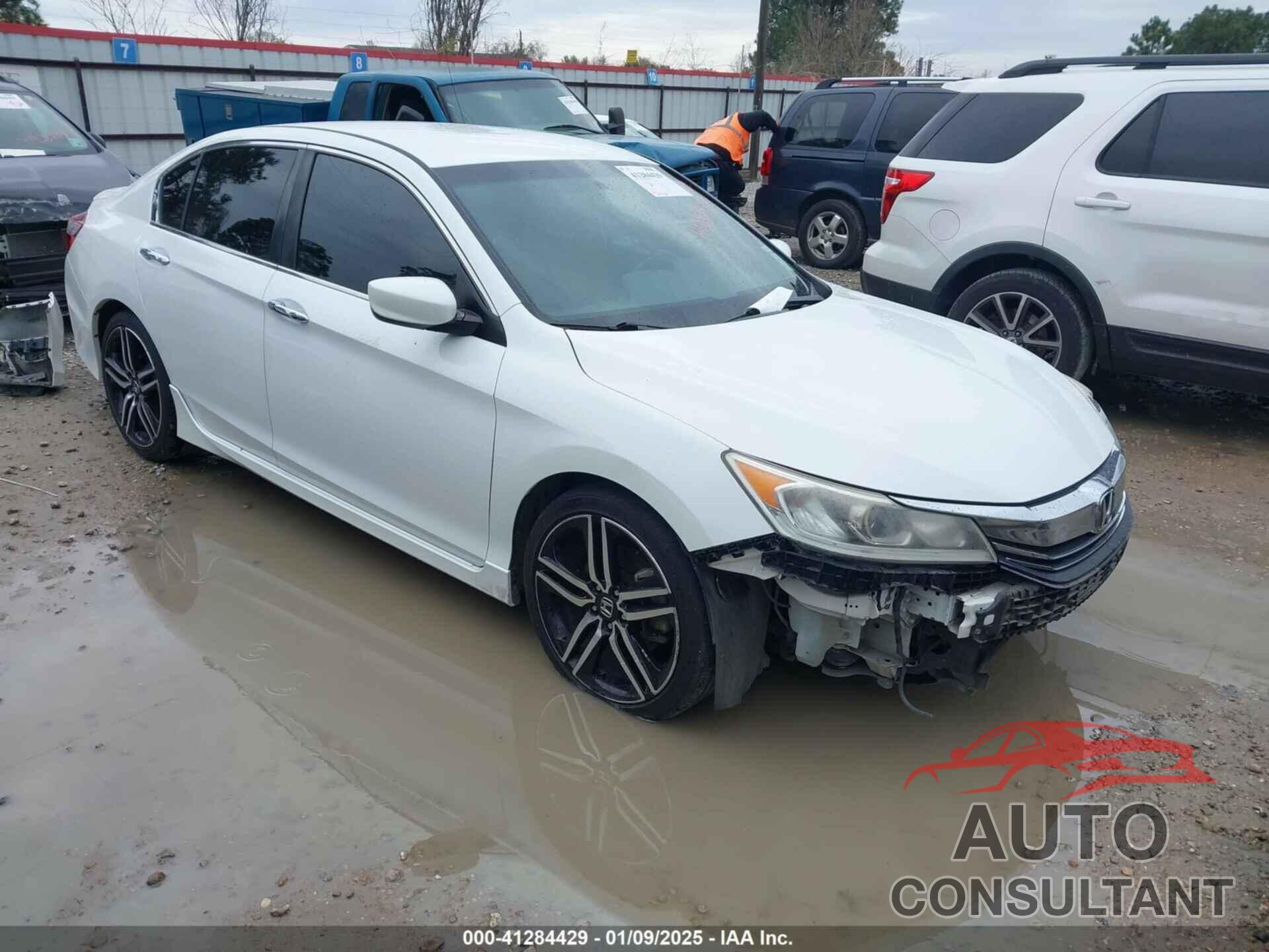 HONDA ACCORD 2017 - 1HGCR2F10HA100251