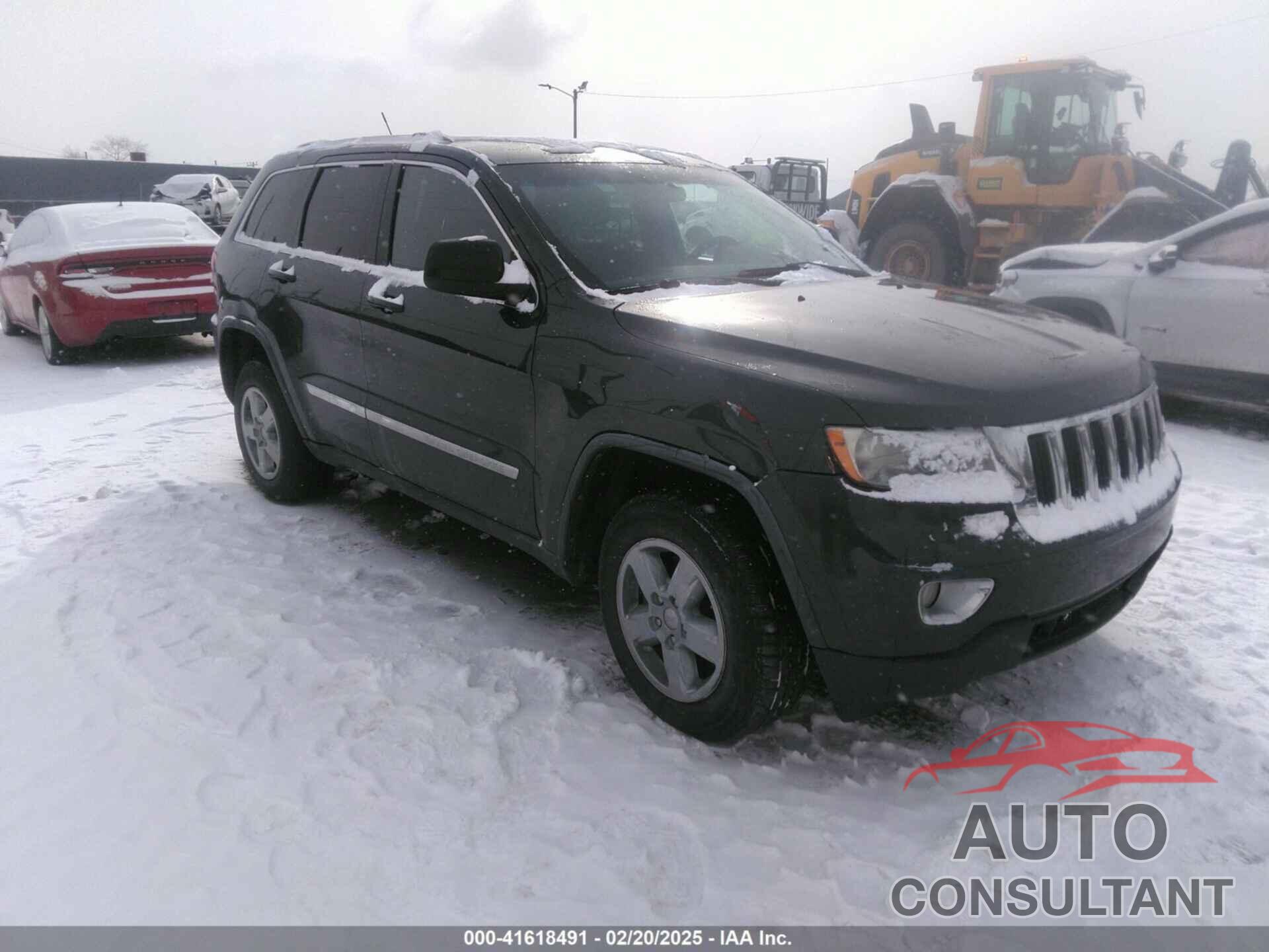 JEEP GRAND CHEROKEE 2011 - 1J4RR4GG5BC724396