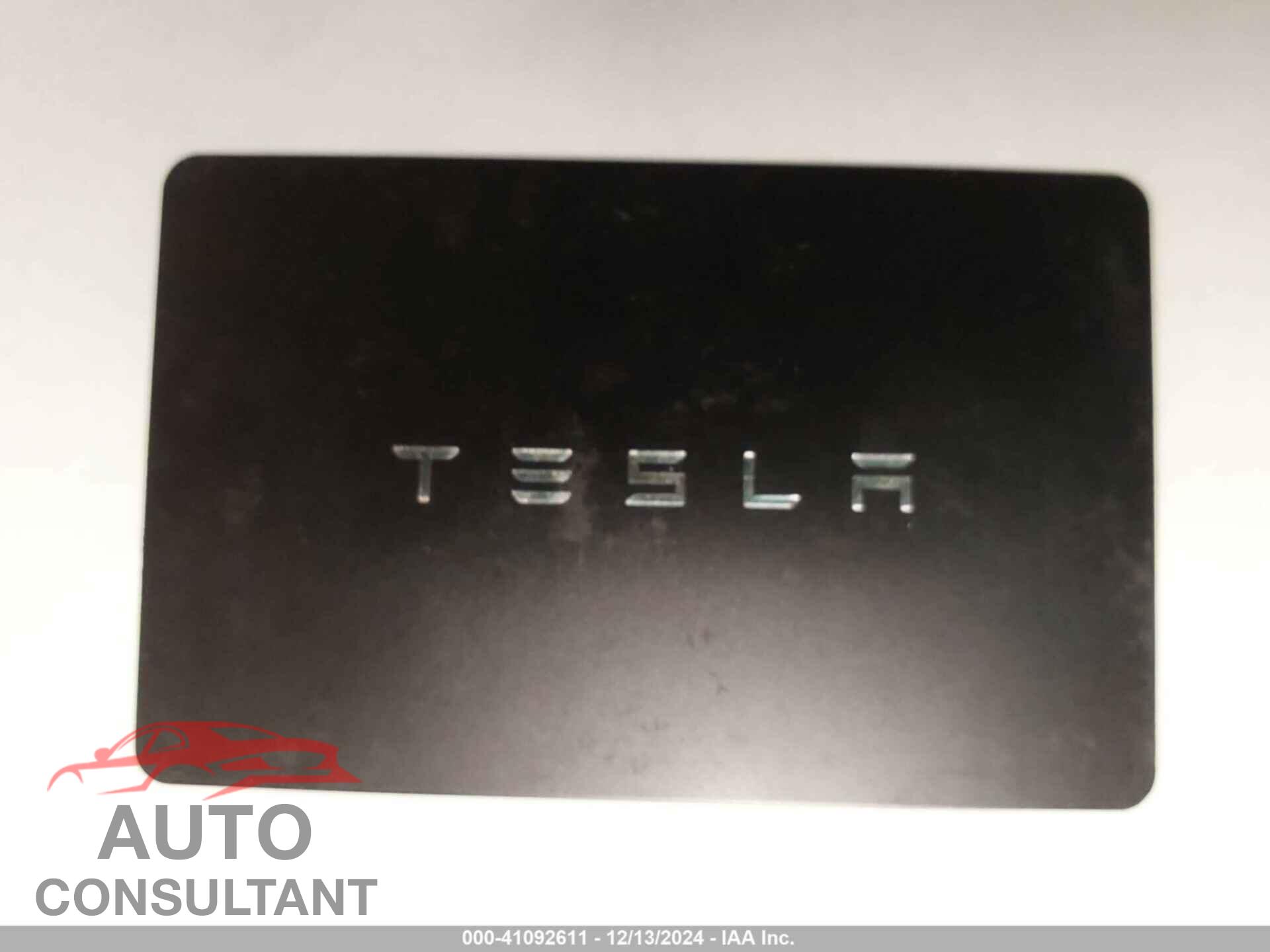 TESLA MODEL 3 2024 - 5YJ3E1EA8RF828740
