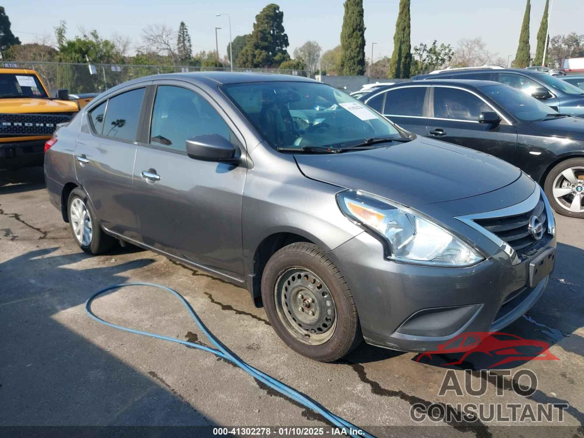 NISSAN VERSA 2017 - 3N1CN7APXHL854241