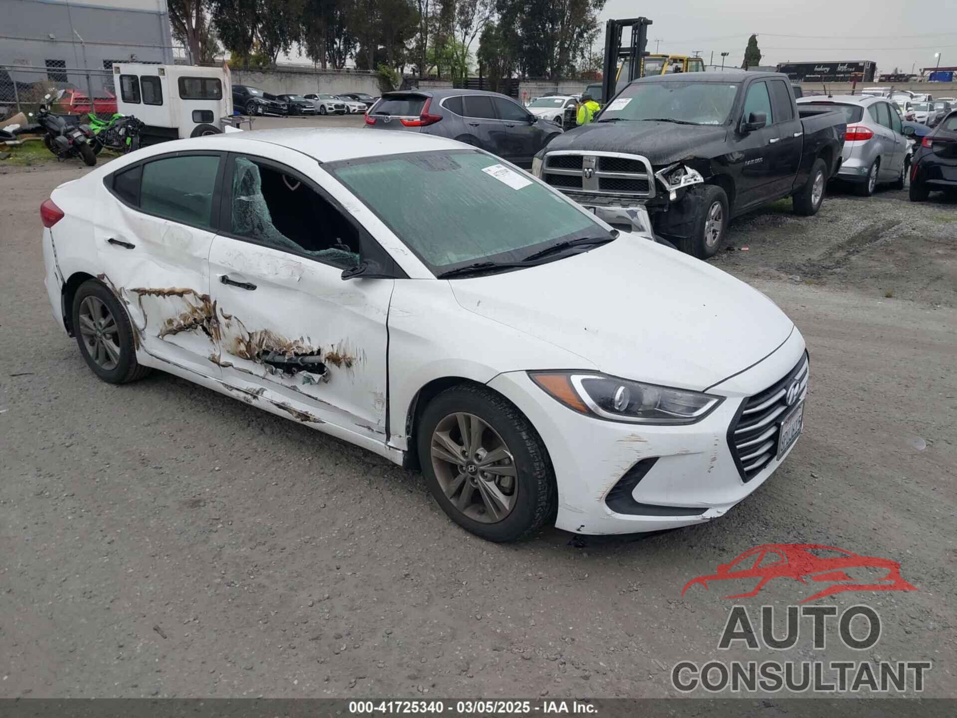HYUNDAI ELANTRA 2018 - 5NPD84LF1JH334110