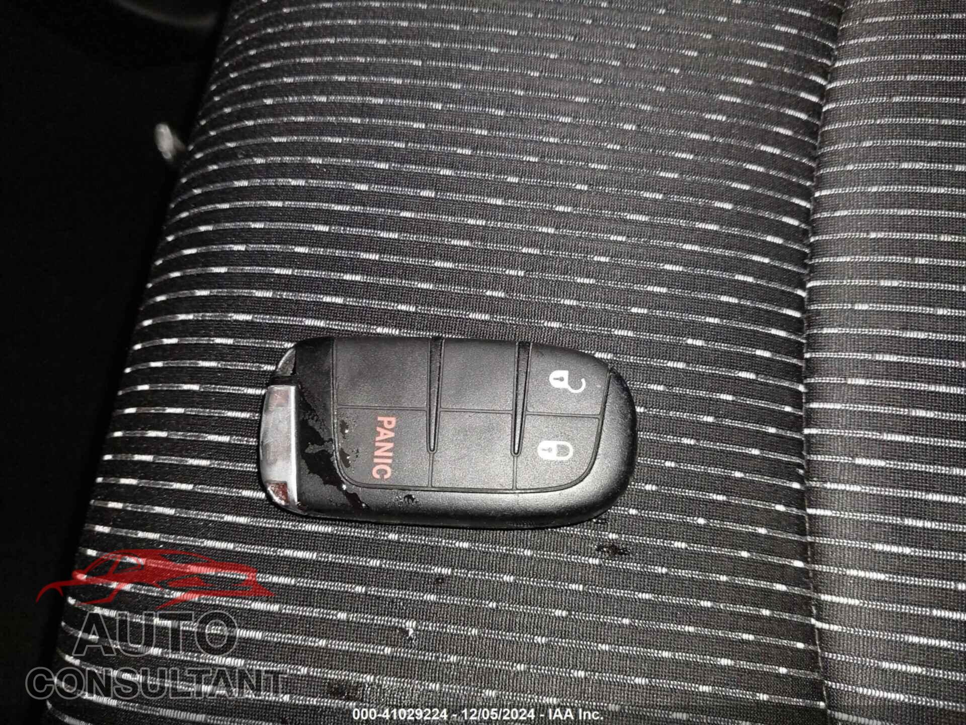 DODGE JOURNEY 2015 - 3C4PDCAB8FT745143