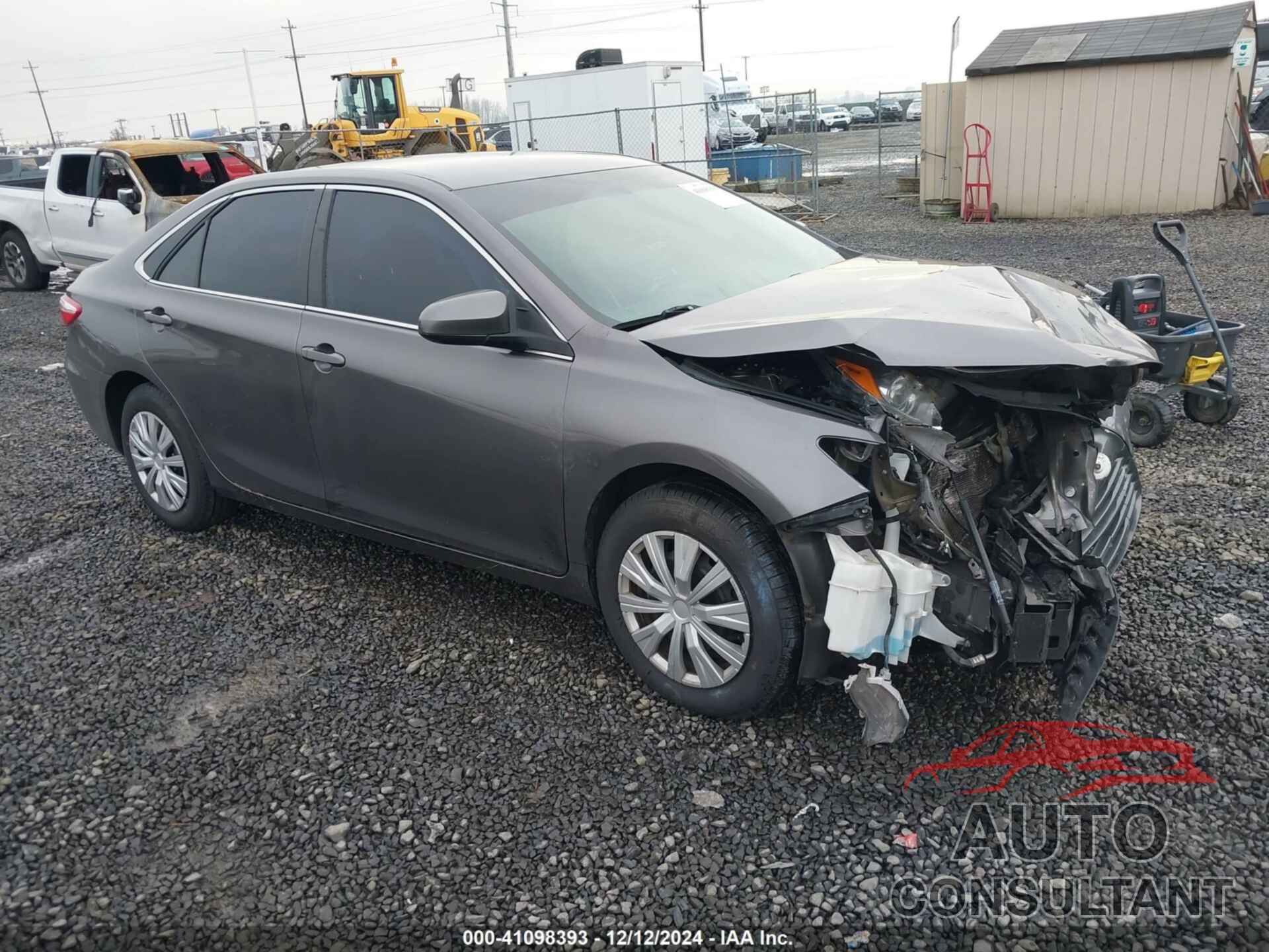 TOYOTA CAMRY 2017 - 4T1BF1FK6HU343501