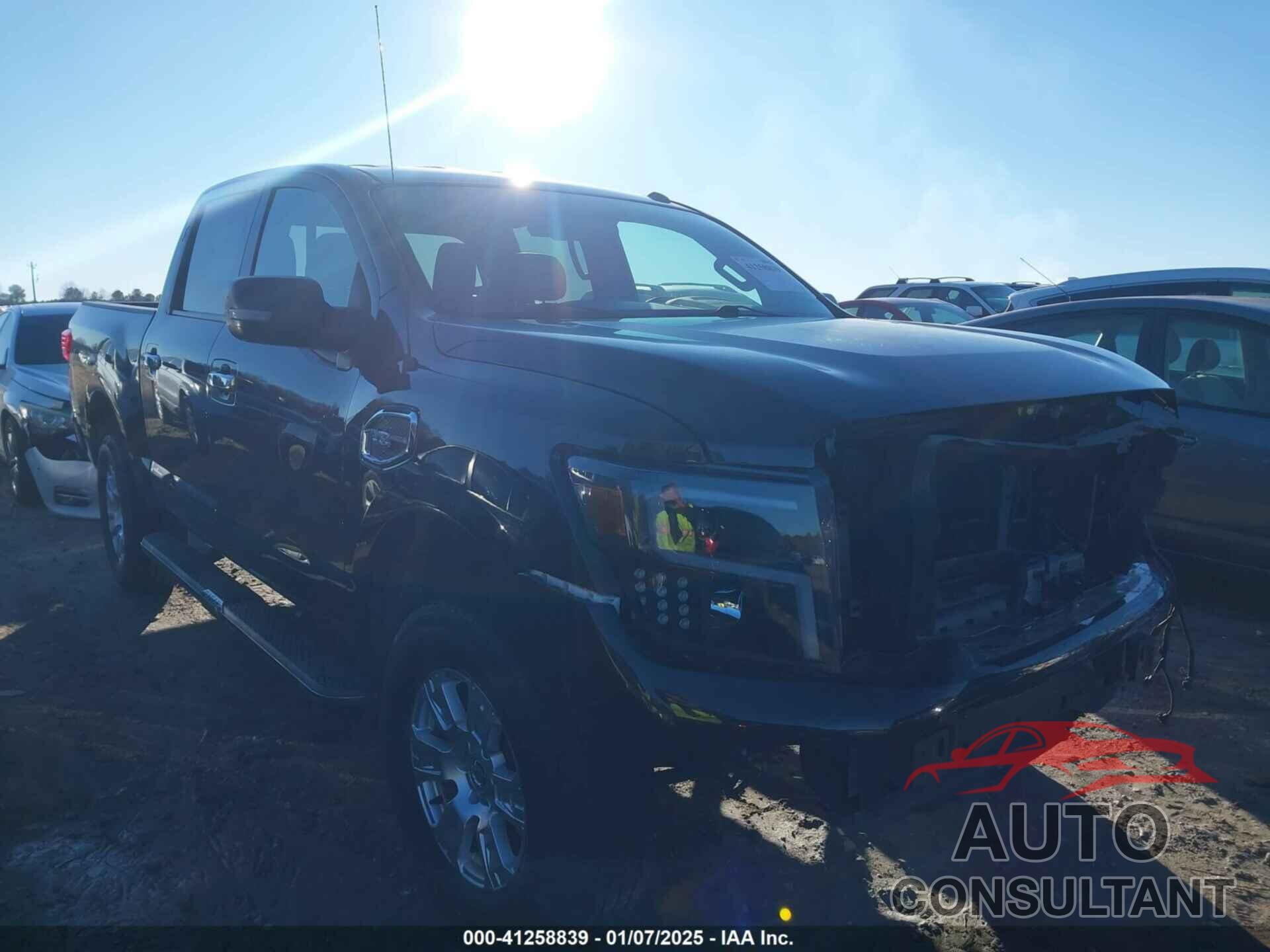 NISSAN TITAN 2017 - 1N6AA1EK9HN558913