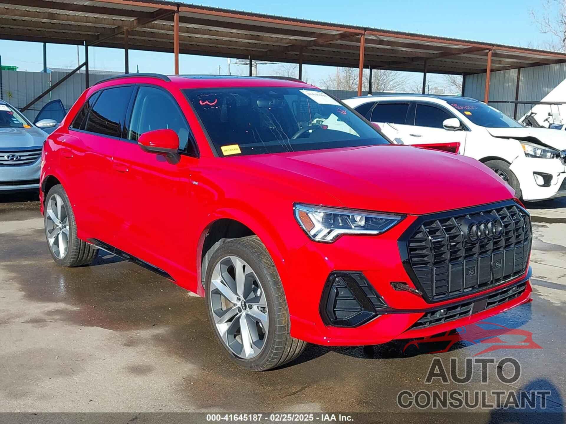 AUDI Q3 2022 - WA1EECF35N1041164