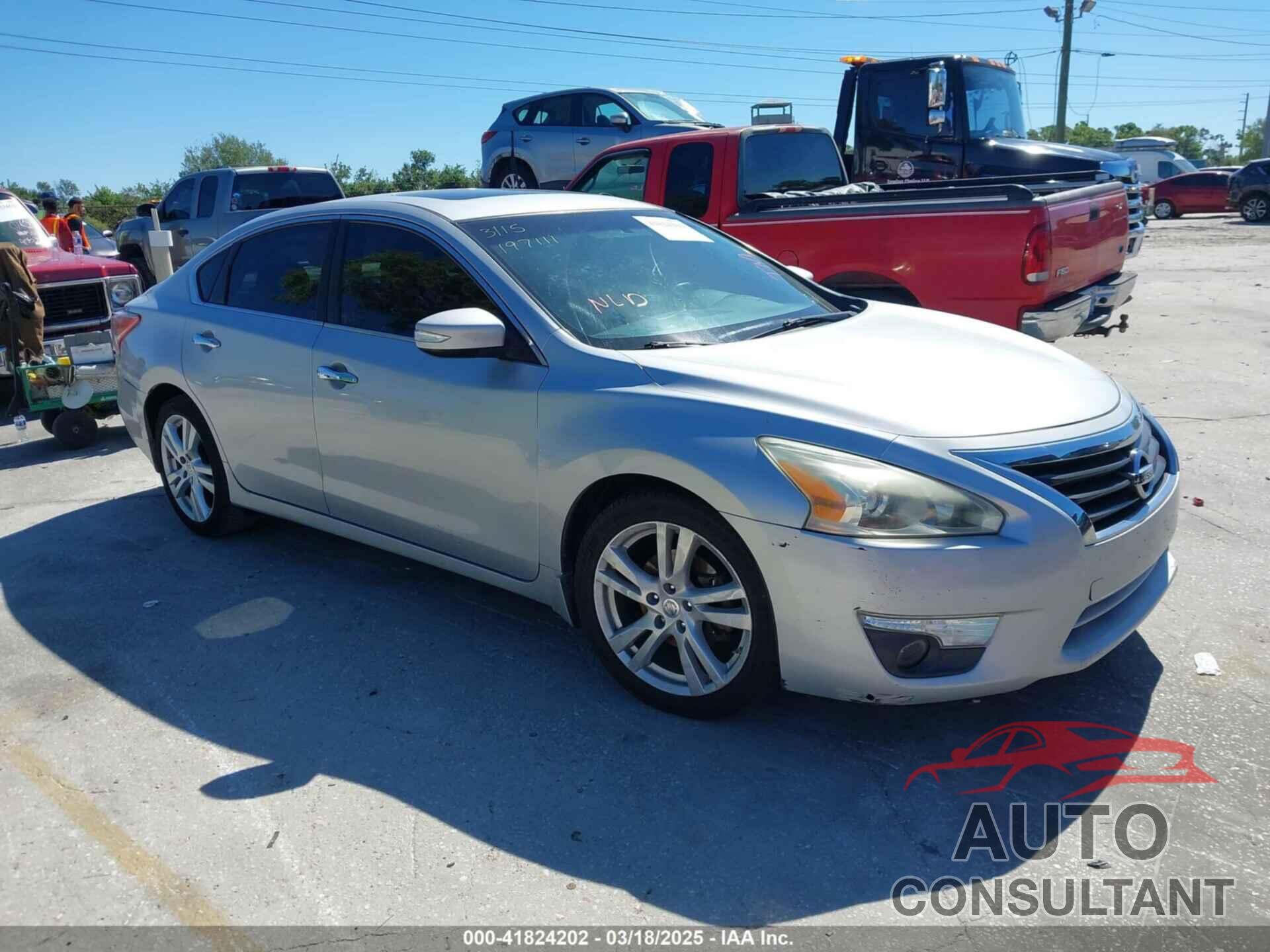 NISSAN ALTIMA 2013 - 1N4BL3AP5DC197111