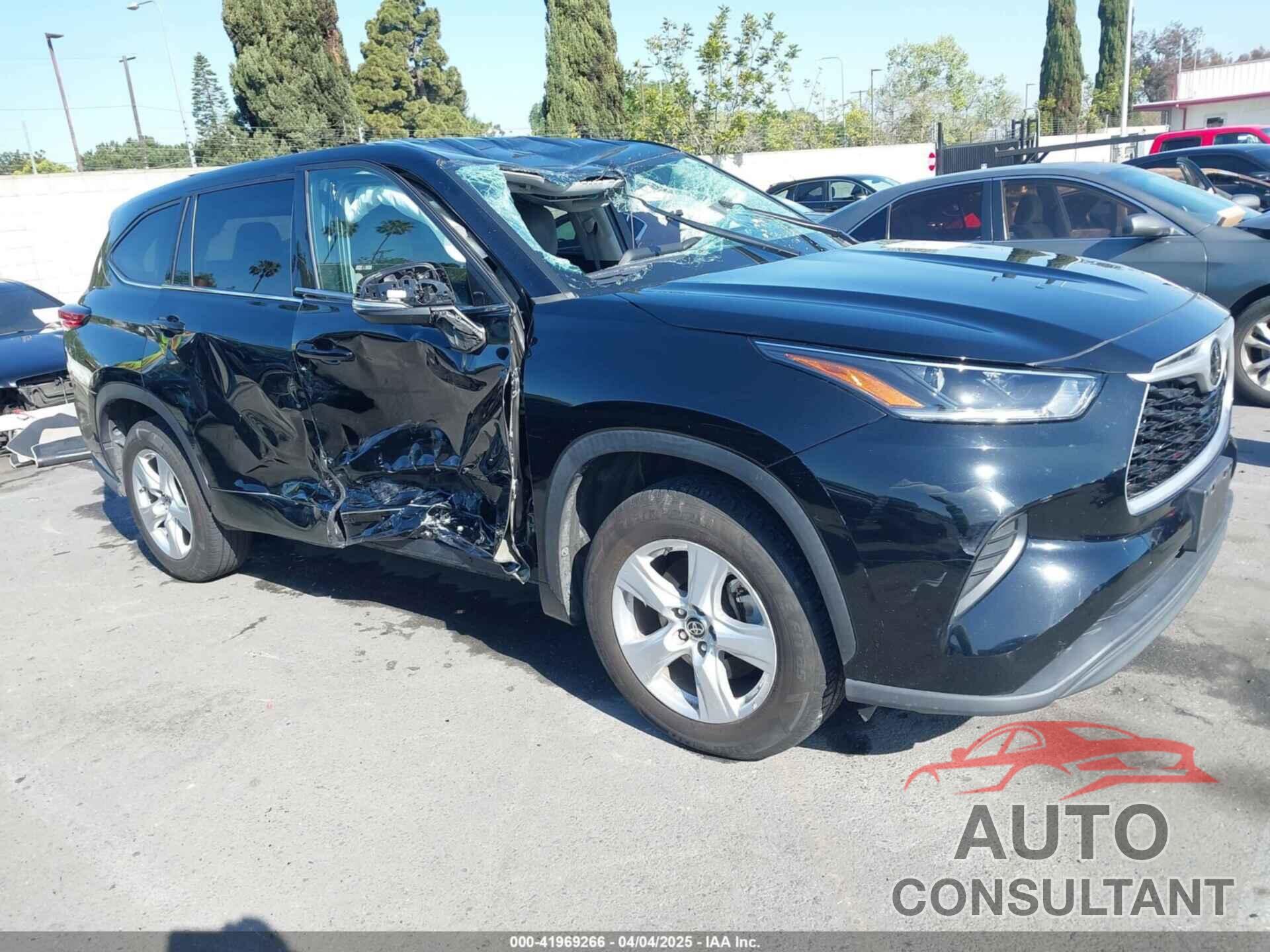 TOYOTA HIGHLANDER 2021 - 5TDCZRAH0MS073013