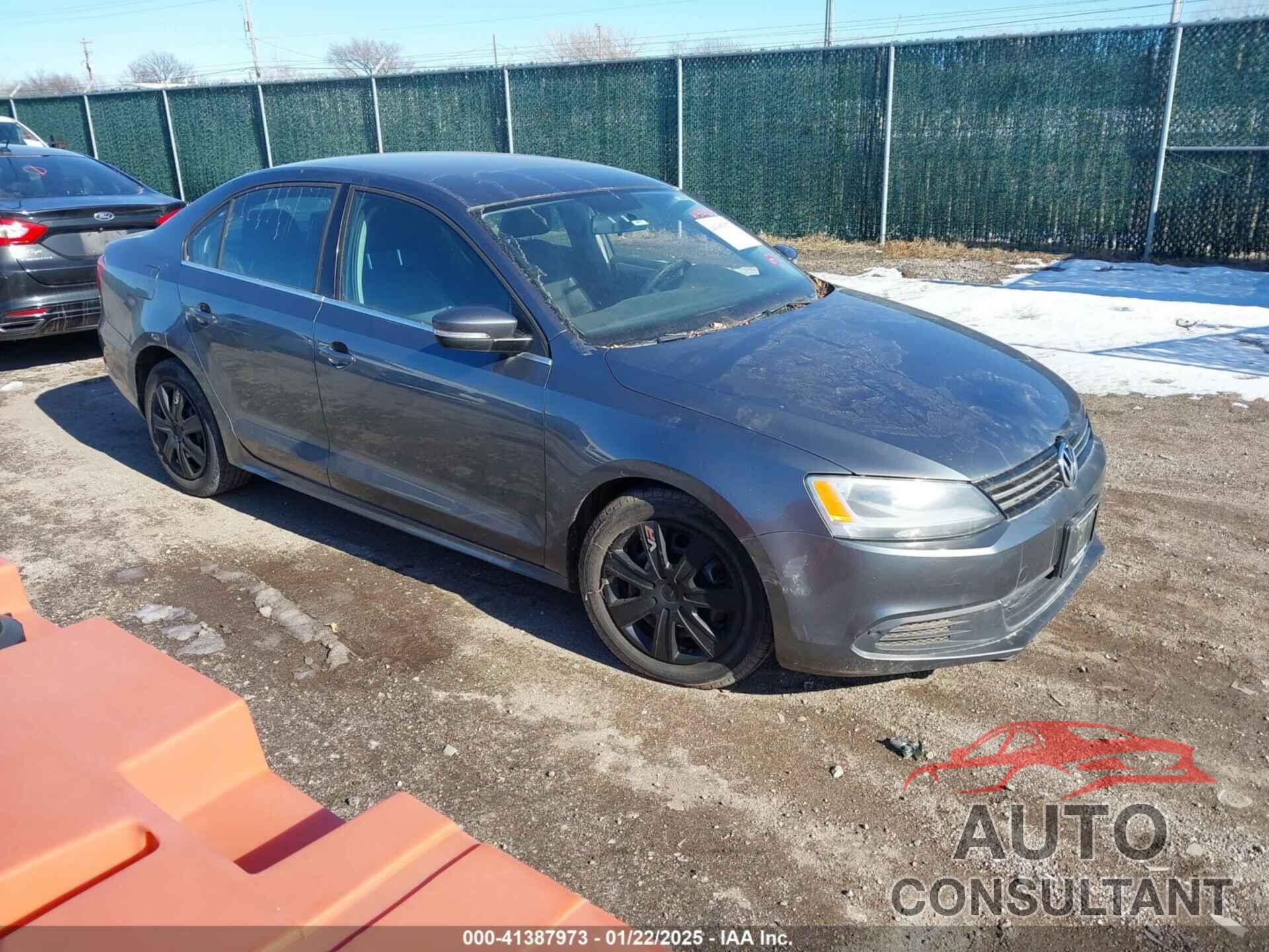 VOLKSWAGEN JETTA 2013 - 3VWDP7AJ1DM382603