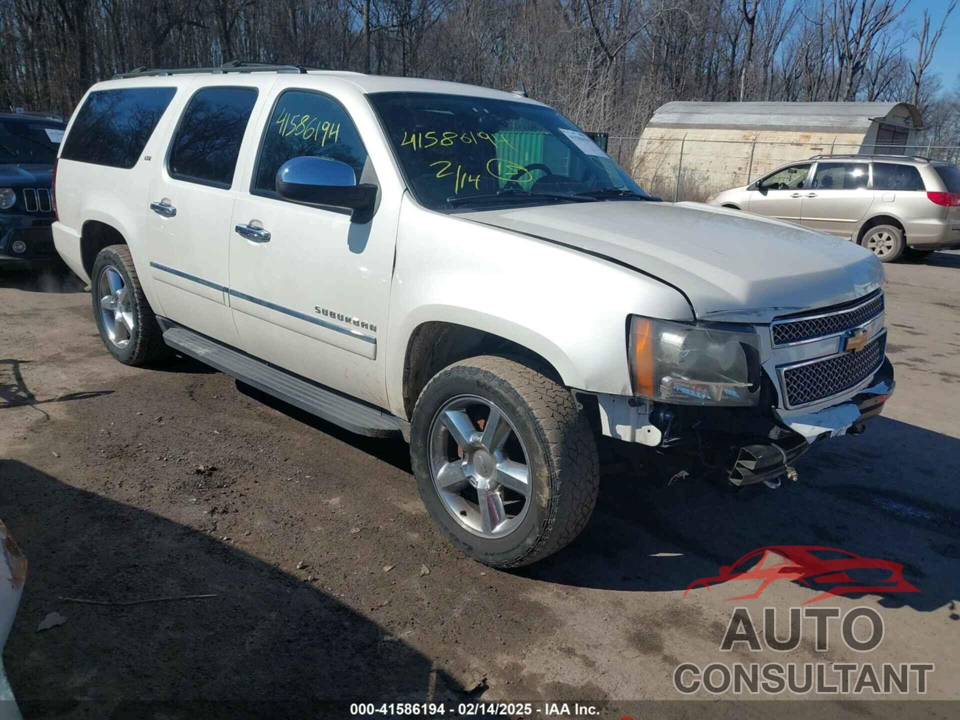 CHEVROLET SUBURBAN 1500 2011 - 1GNSKKE30BR385812