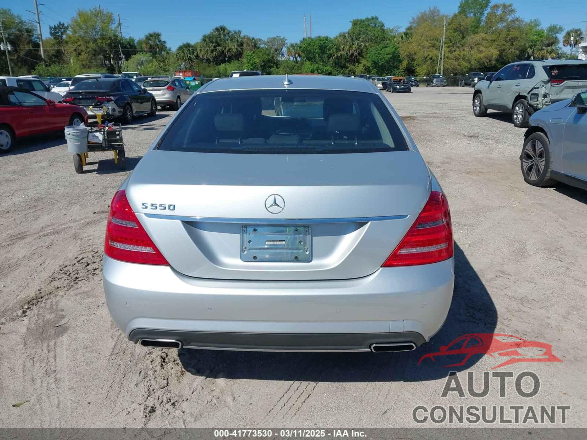 MERCEDES-BENZ S 550 2012 - WDDNG7DB0CA426586