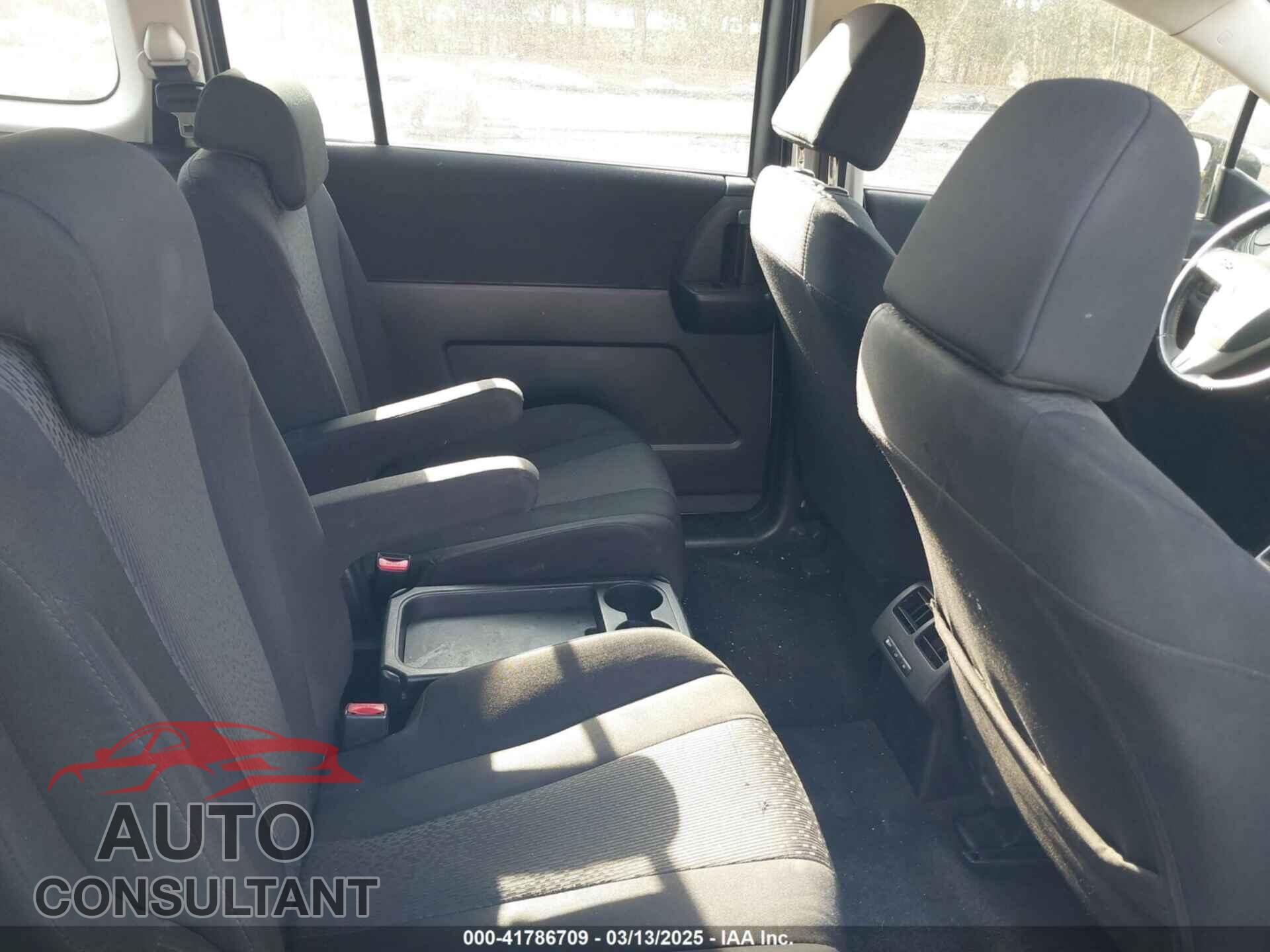 MAZDA MAZDA5 2012 - JM1CW2CL3C0131103
