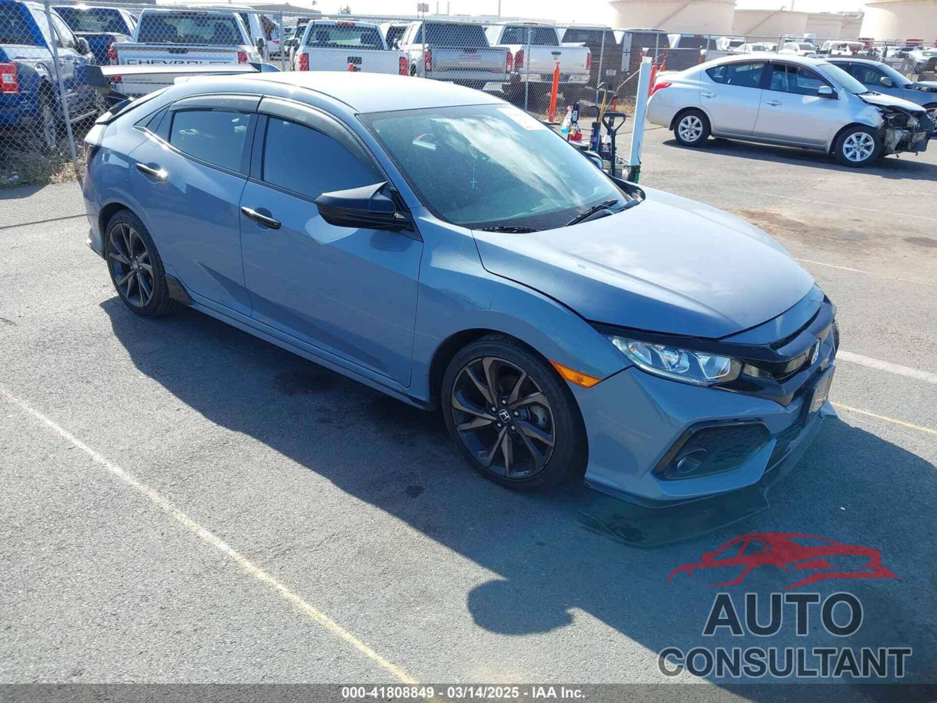 HONDA CIVIC 2018 - SHHFK7H49JU225376
