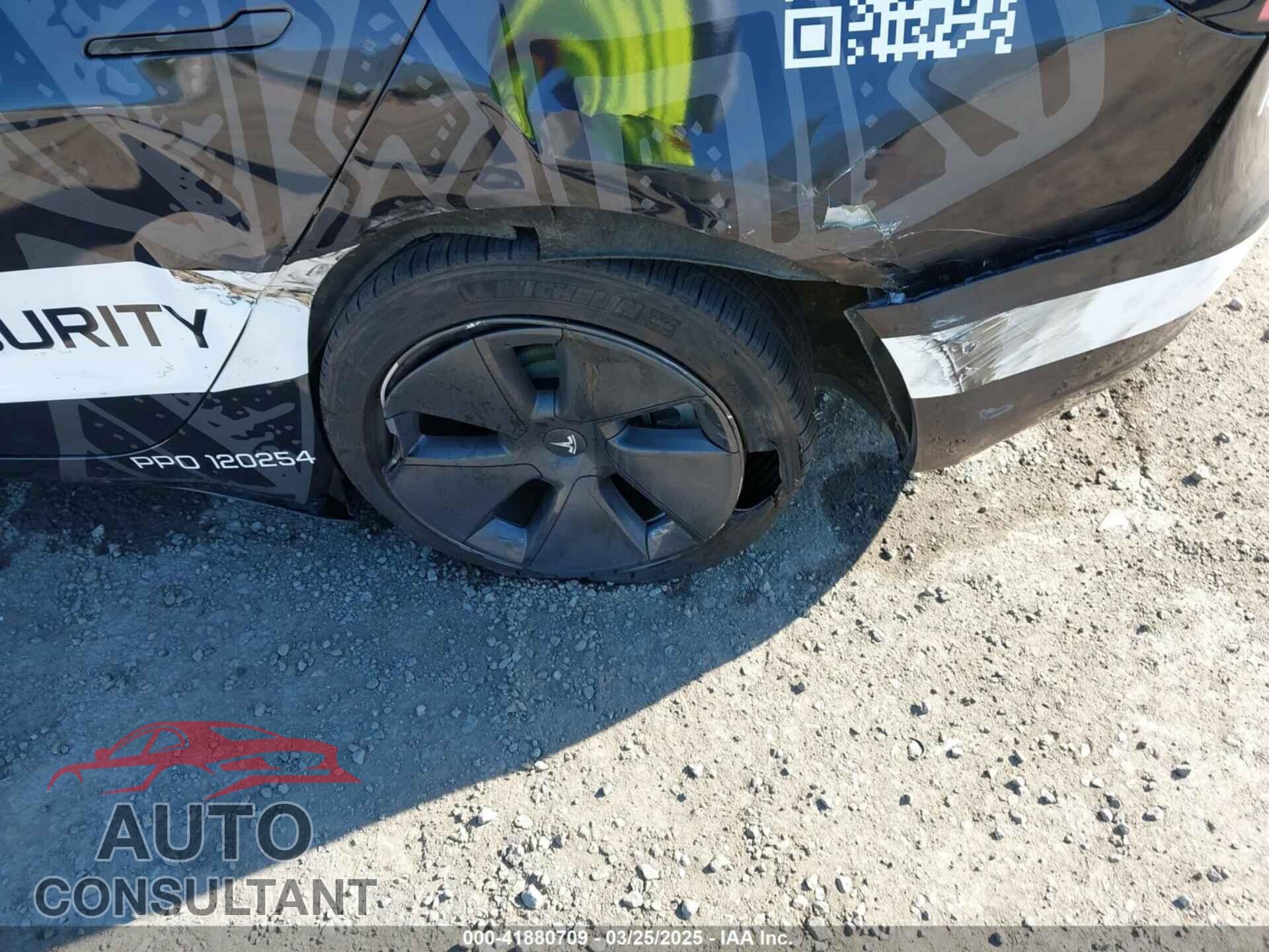 TESLA MODEL 3 2023 - 5YJ3E1EA4PF459727