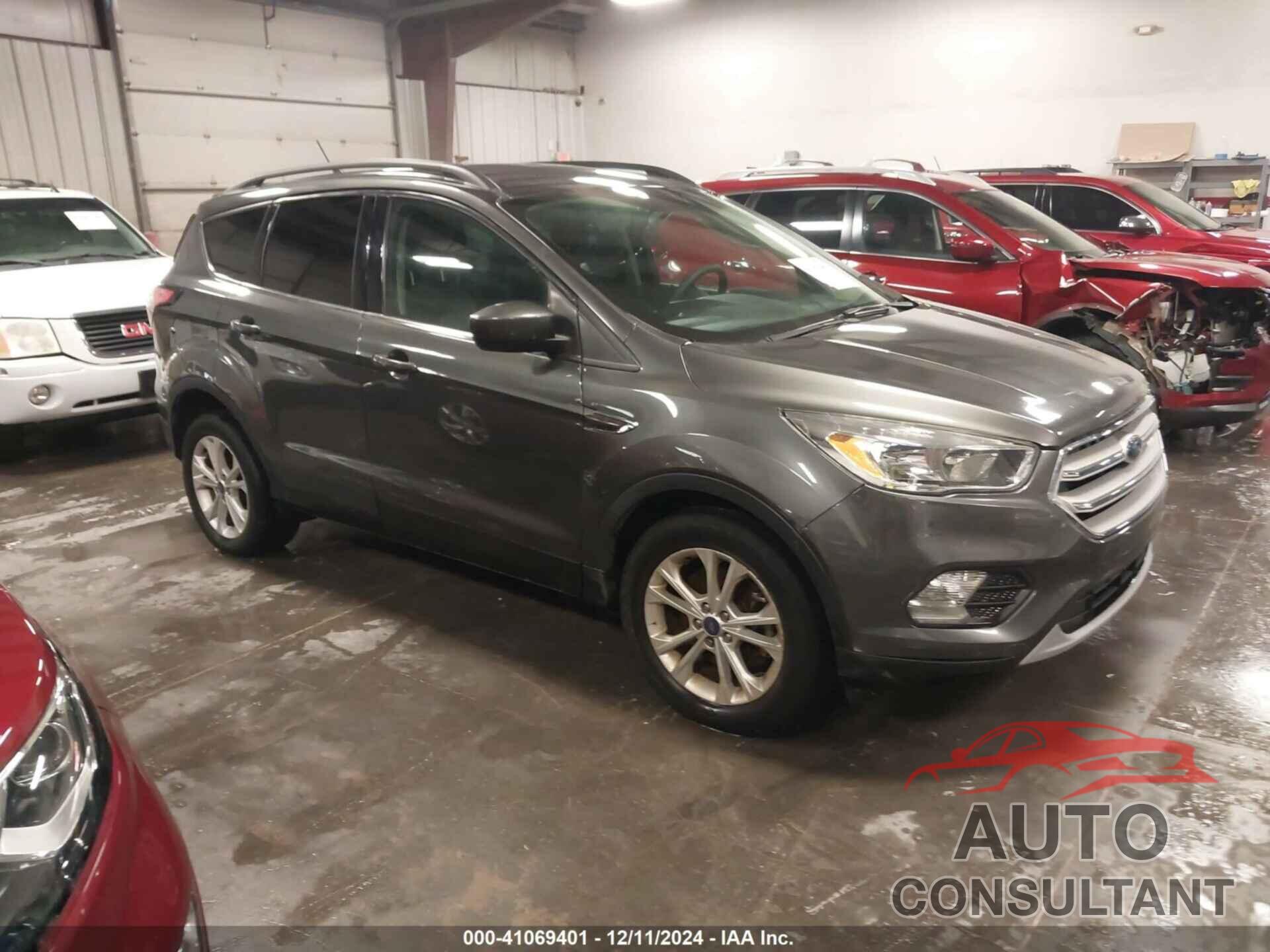 FORD ESCAPE 2018 - 1FMCU9GD1JUA08872