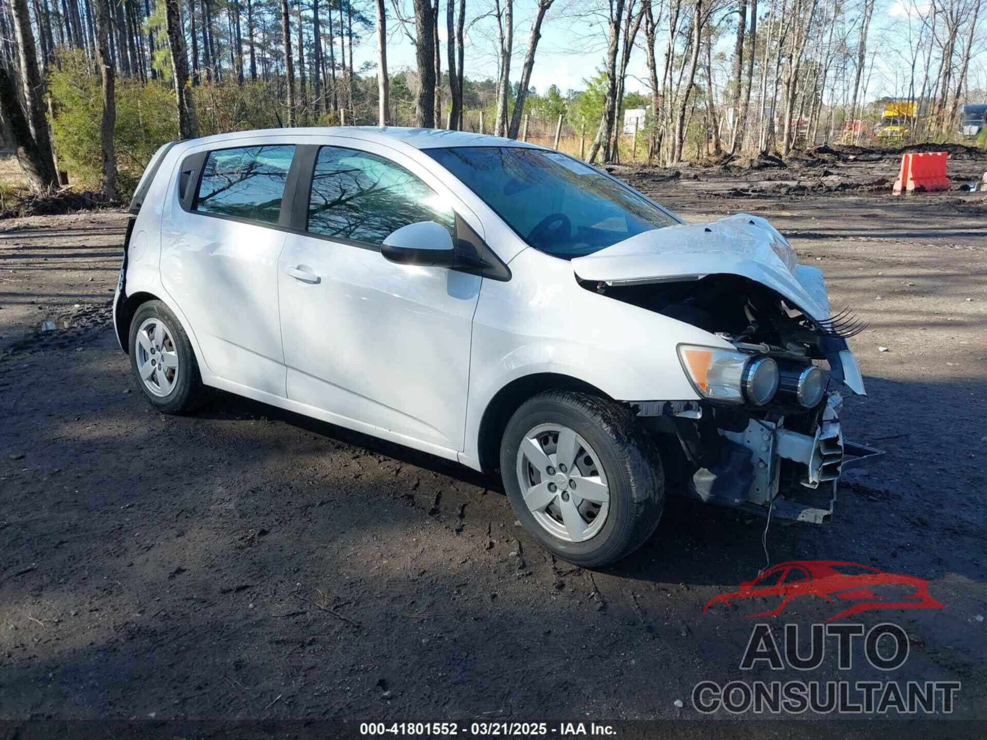CHEVROLET SONIC 2014 - 1G1JA6SH1E4128568