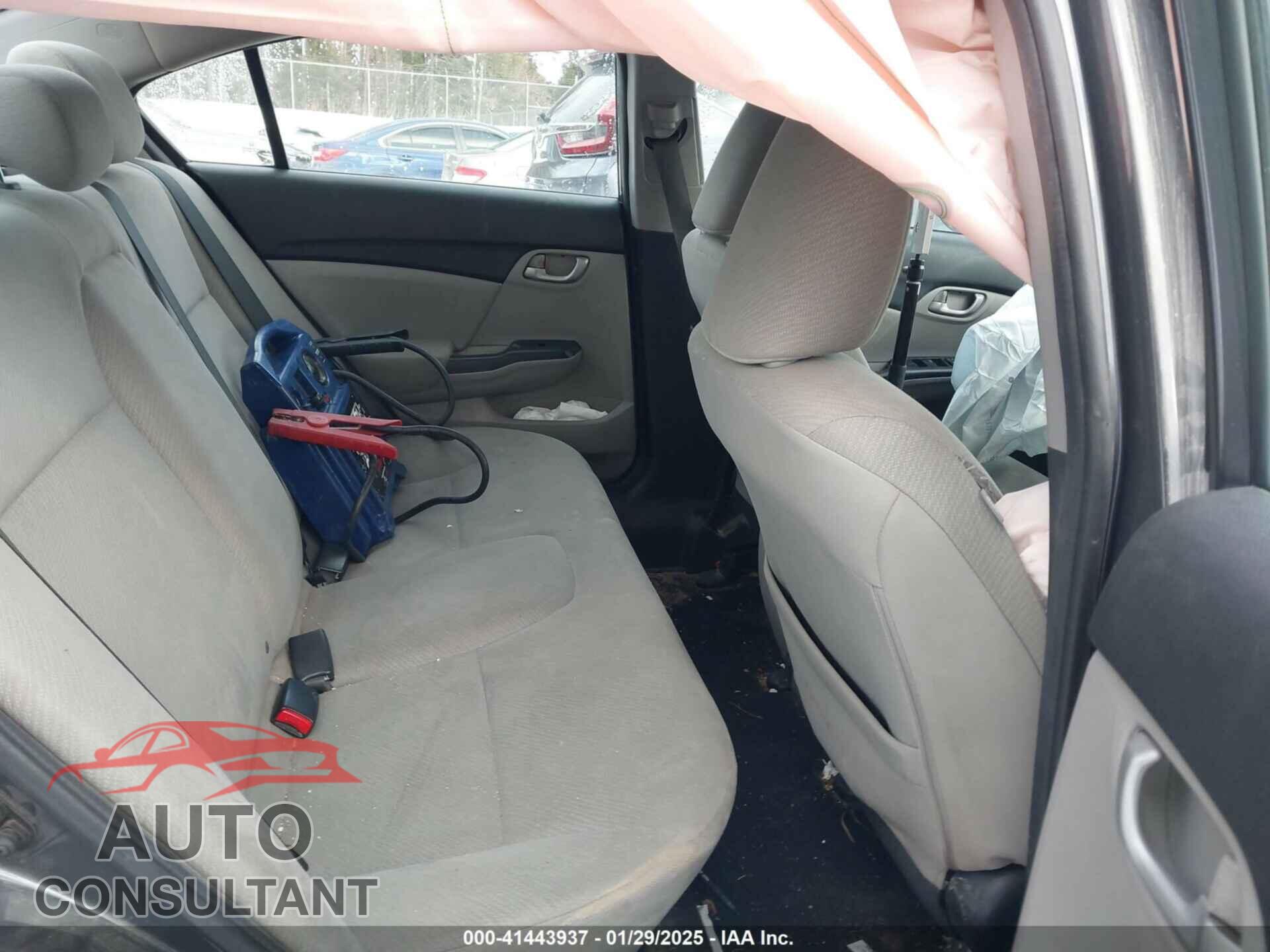 HONDA CIVIC 2013 - 2HGFB2F50DH586754