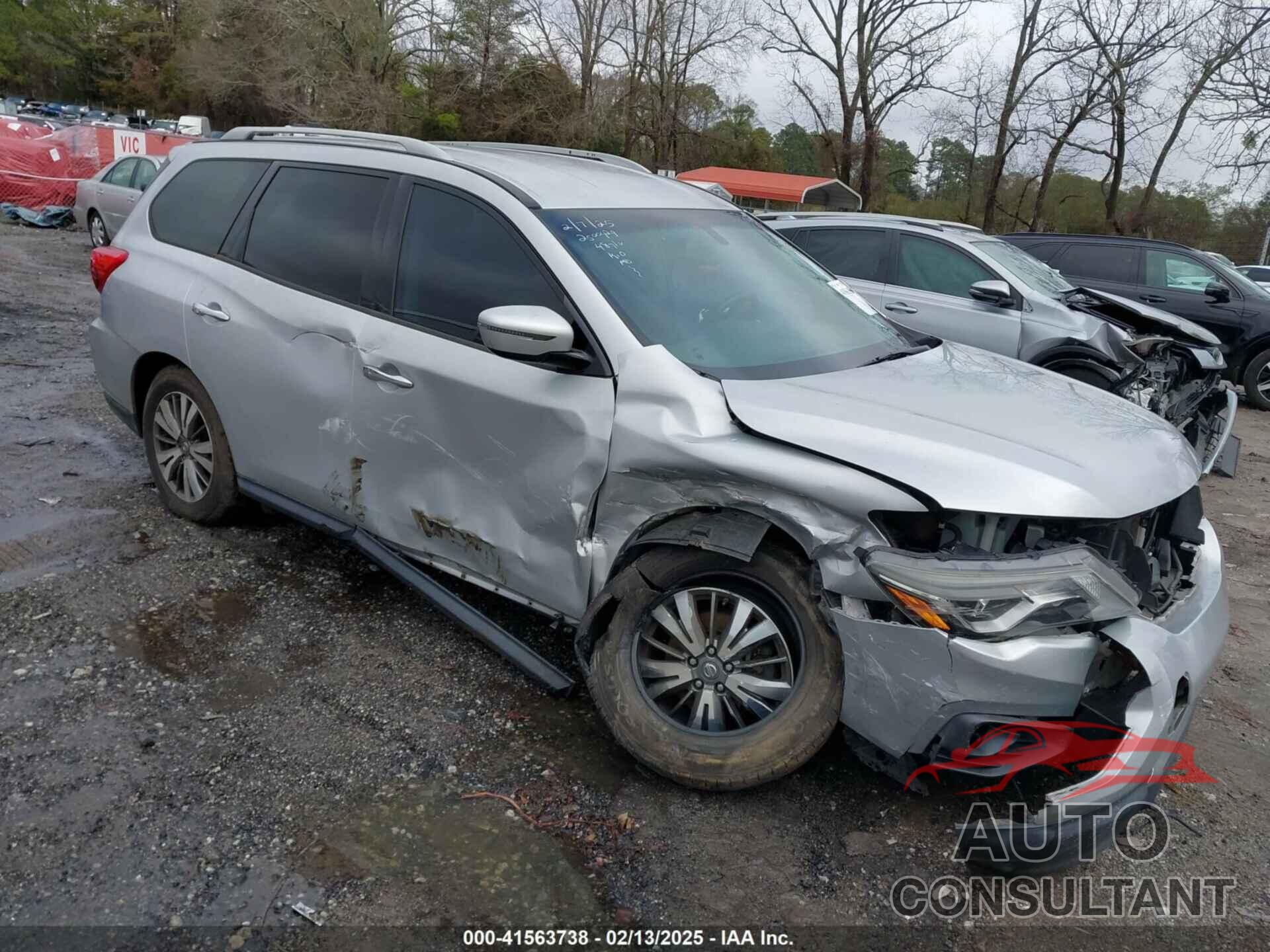 NISSAN PATHFINDER 2018 - 5N1DR2MN6JC634871