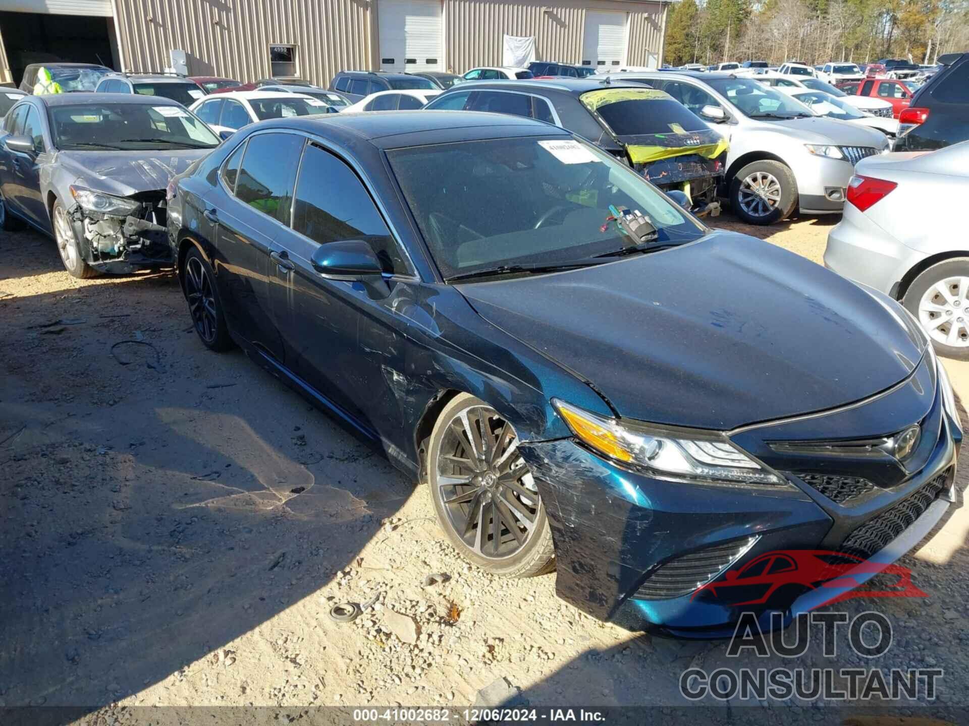 TOYOTA CAMRY 2019 - 4T1B61HK2KU682924