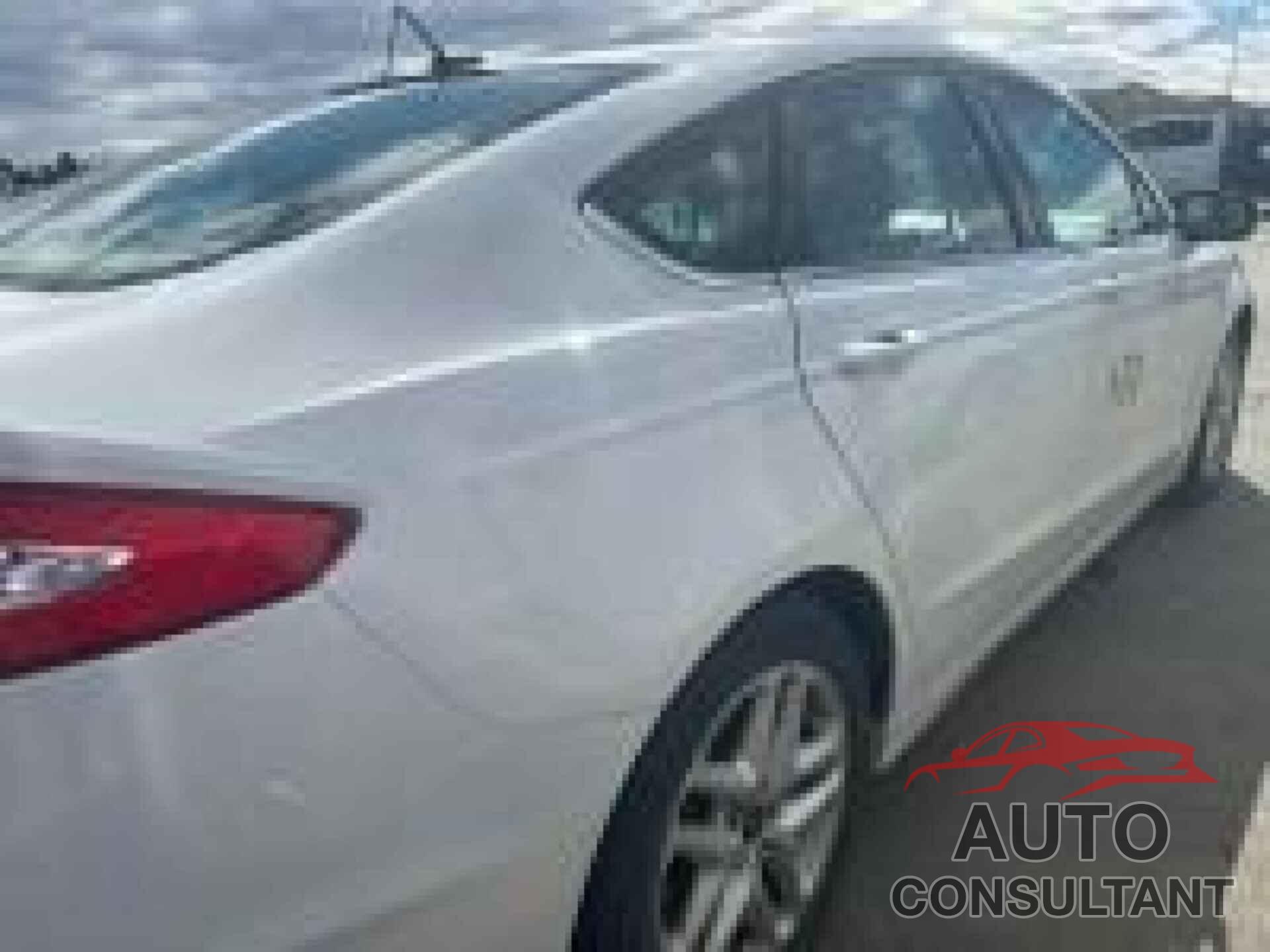 FORD FUSION 2015 - 1FA6P0H71F5117983