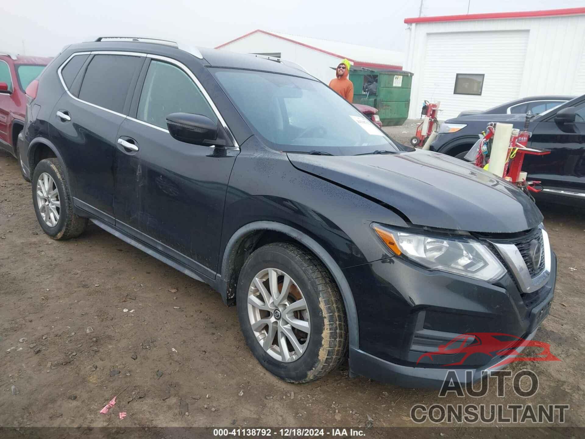NISSAN ROGUE 2018 - KNMAT2MV4JP608495